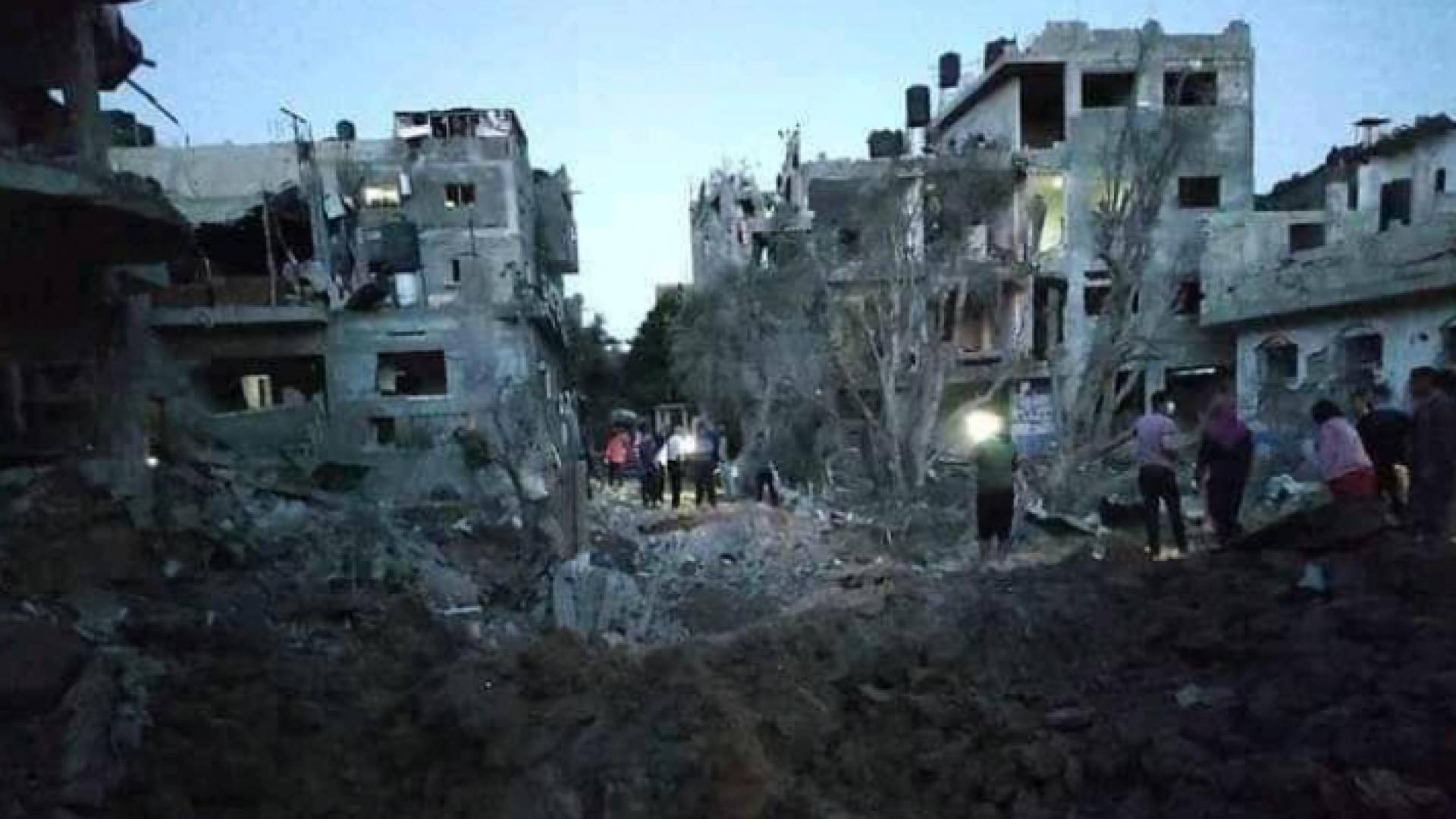 صورة للدمار الذي خلفه قصف الاحتلال الإسرائيلي قطاع غزة