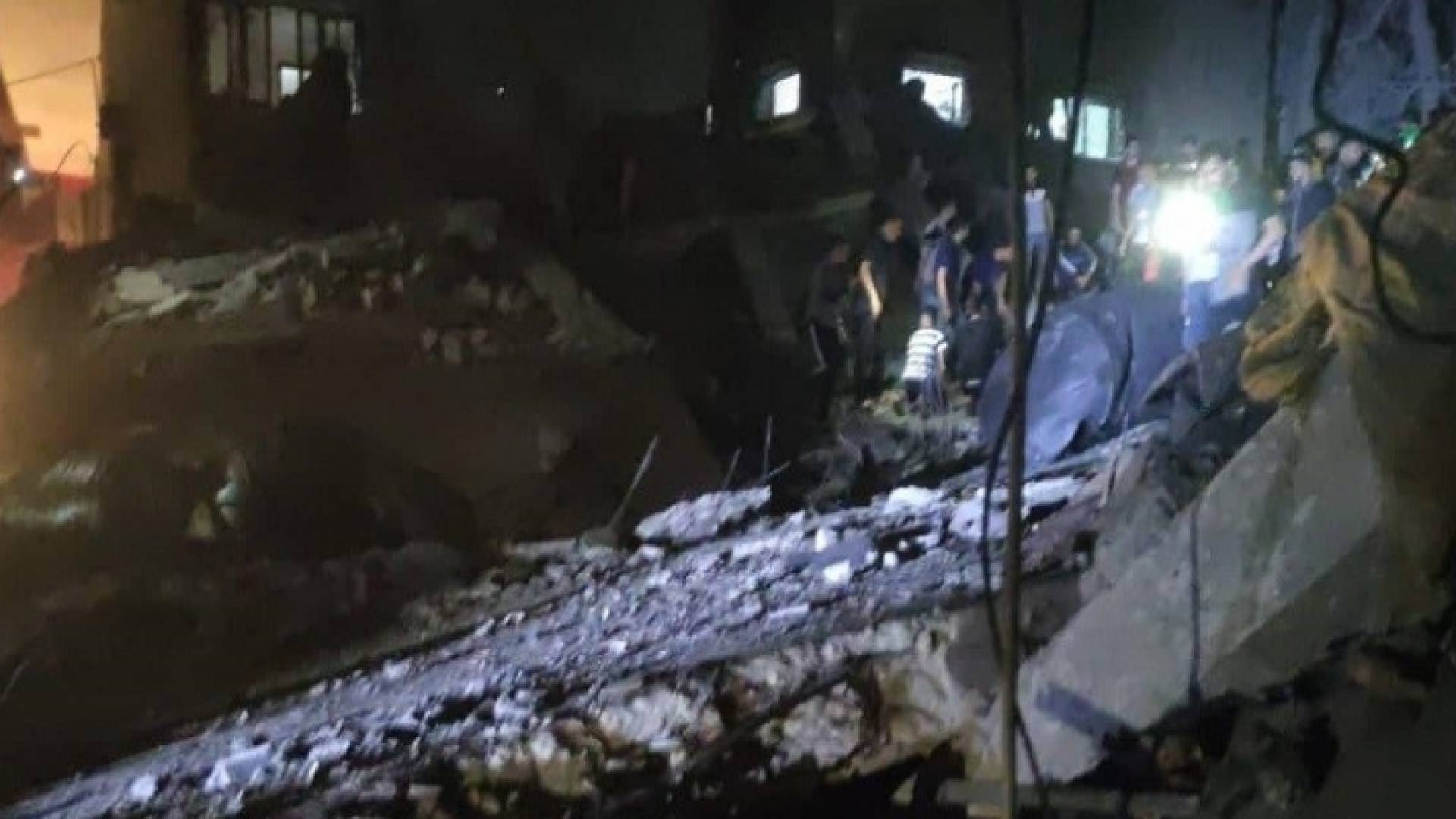 مبنى الأندلس في قطاع غزة