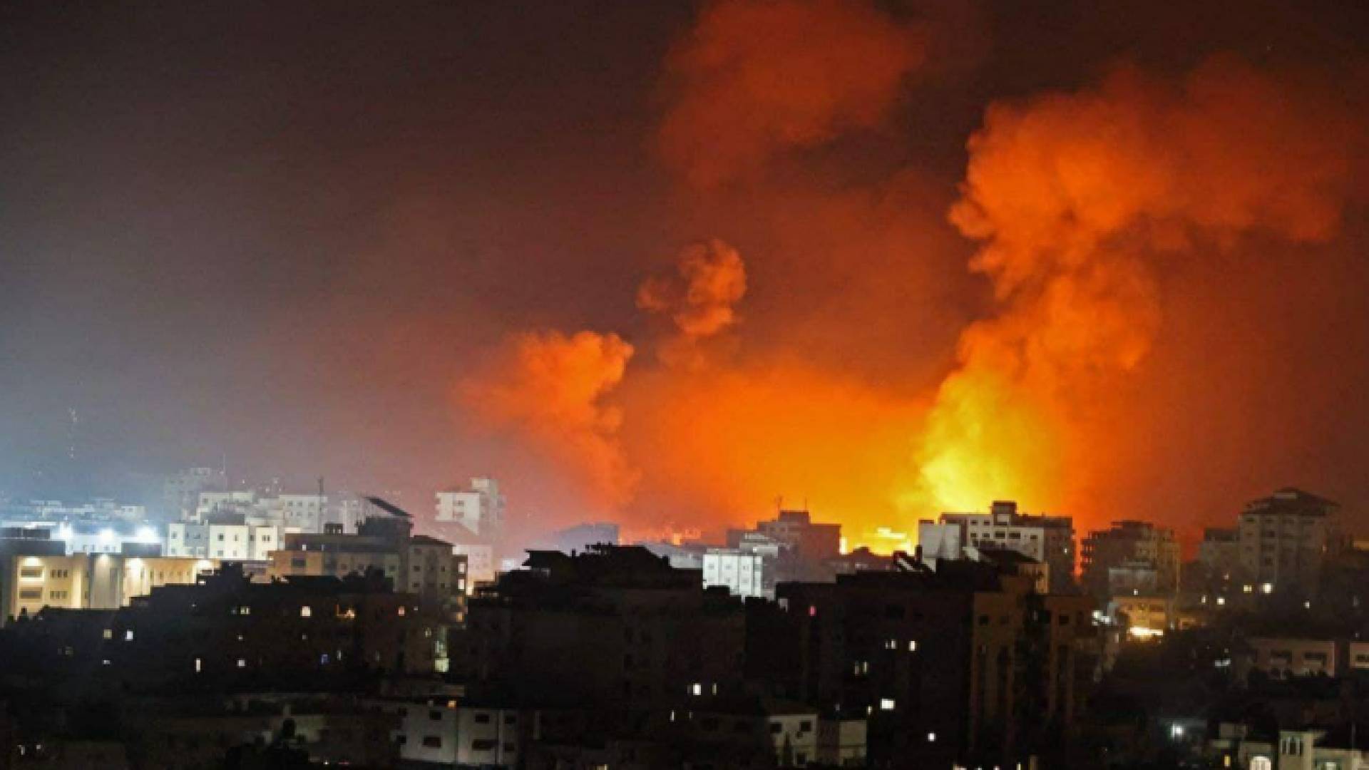 من قصف الاحتلال الاسرائيلي الذي استهدف مناطق في قطاع غزة