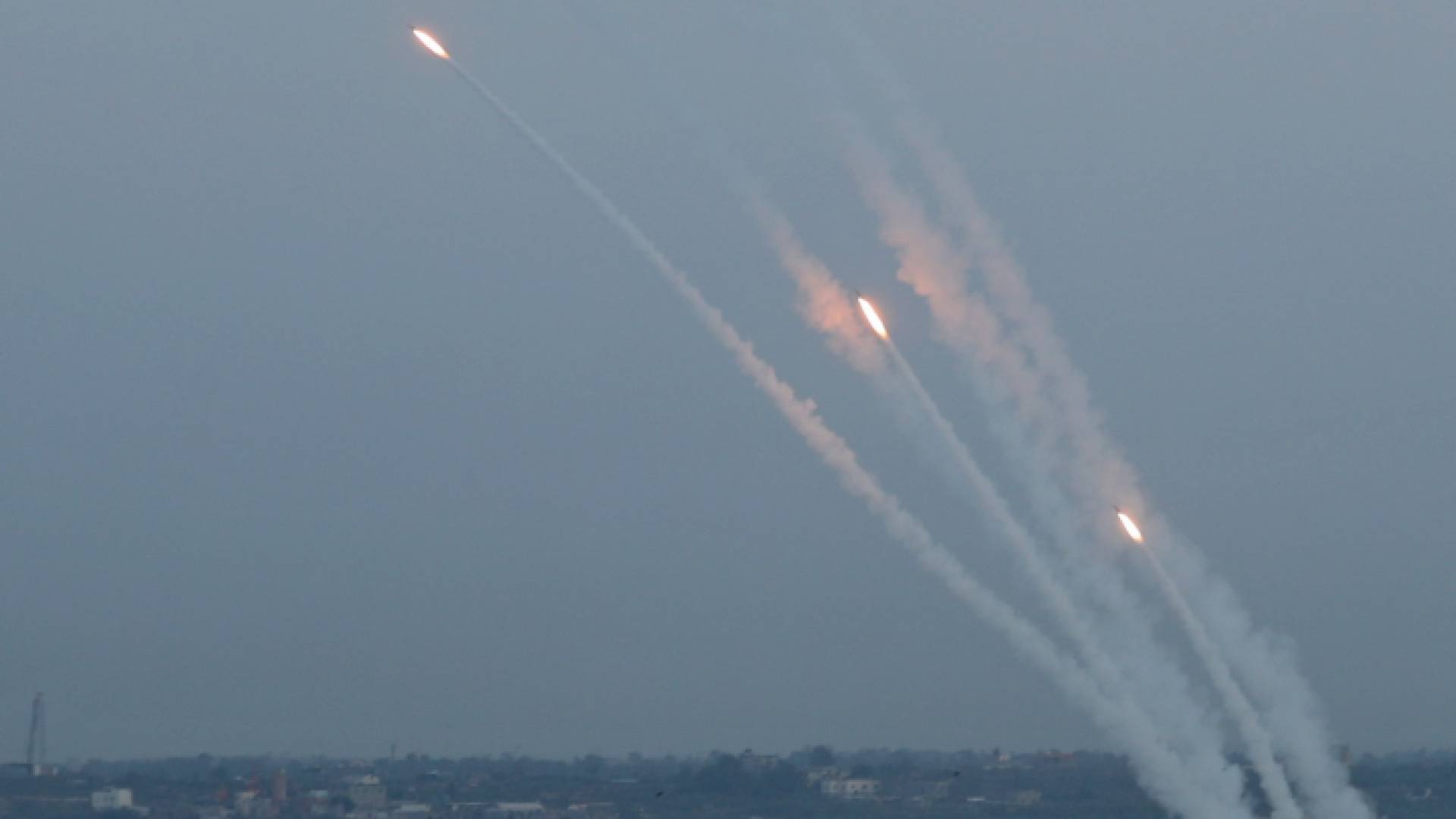 من الصواريخ التي أطلقتها المقاومة الفلسطينية باتجاه المناطق المحتلة