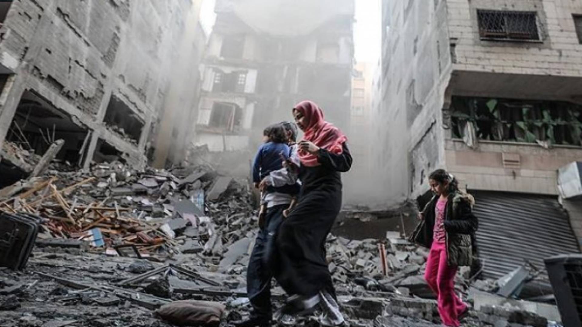 الخارجية الفلسطينية تطالب بصحوة أخلاق دولية لوقف عدوان الاحتلال الإسرائيلي فورا