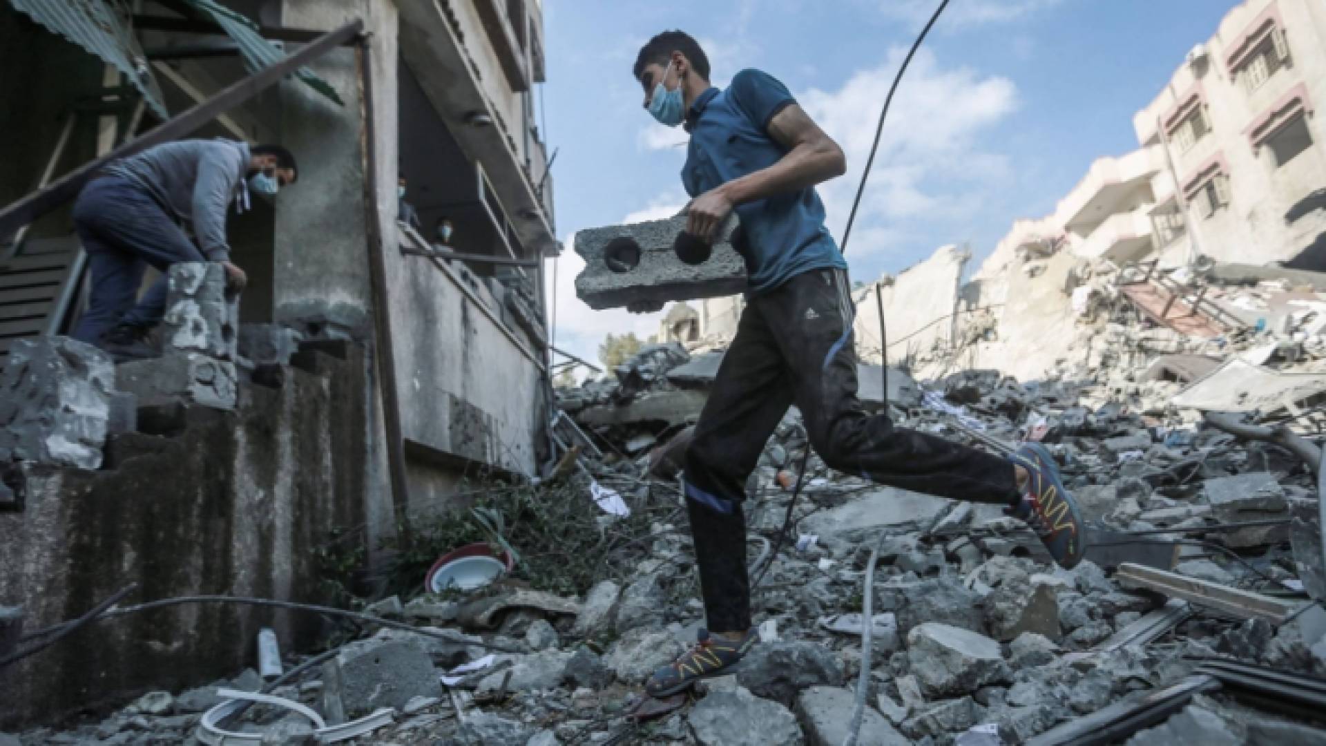 دمار جراء قصف الاحتلال الاسرائيلي لغزة