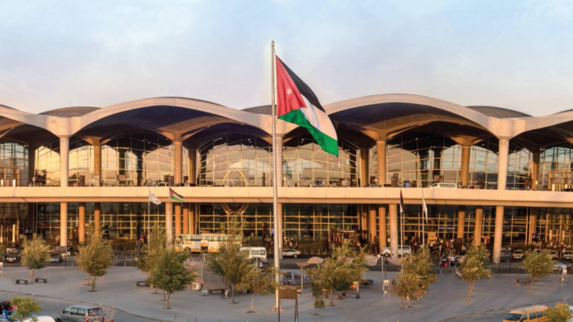 مطار الملكة علياء الدولي