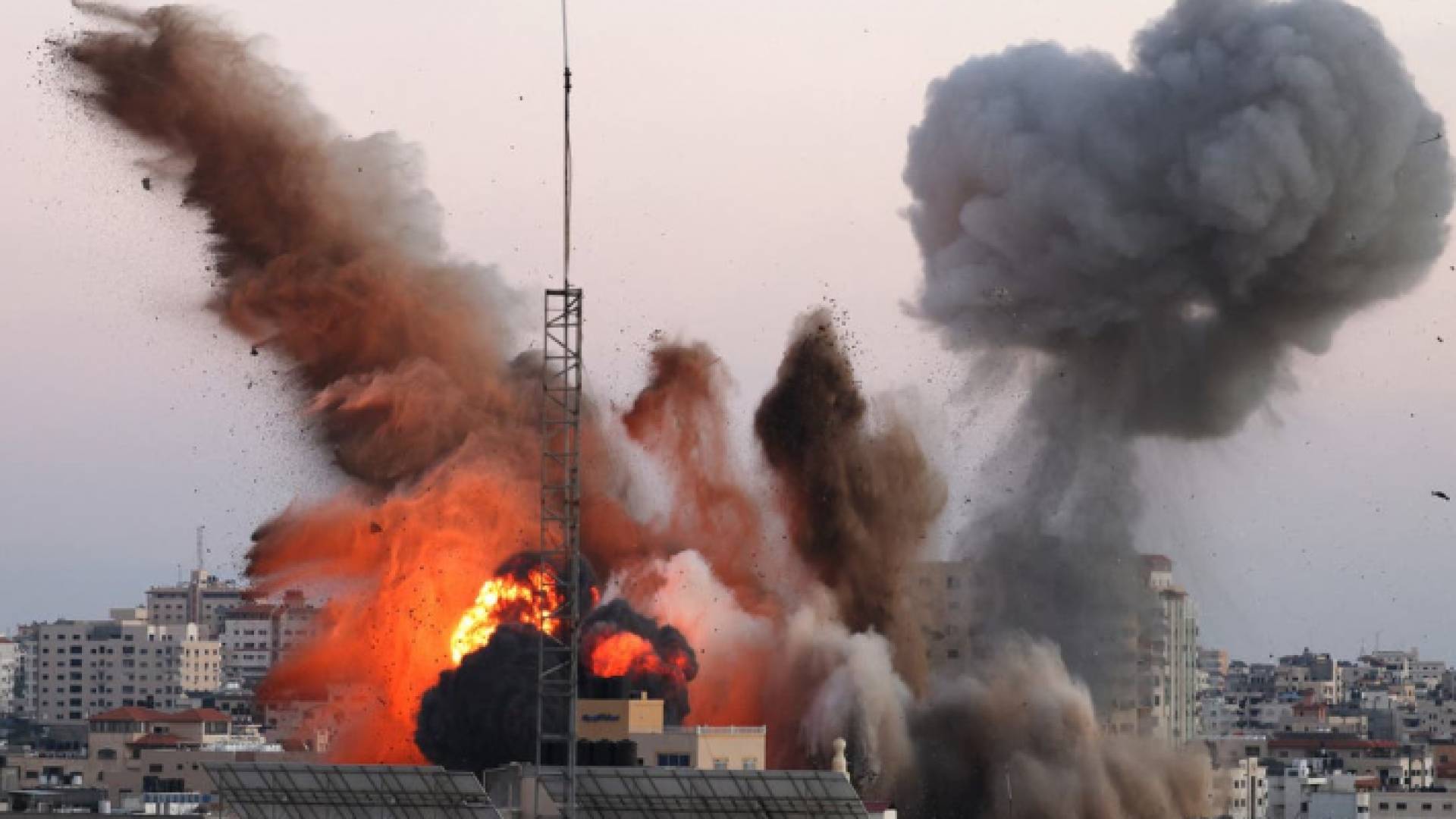 غارات جيش الاحتلال الإسرائيلي على قطاع غزة