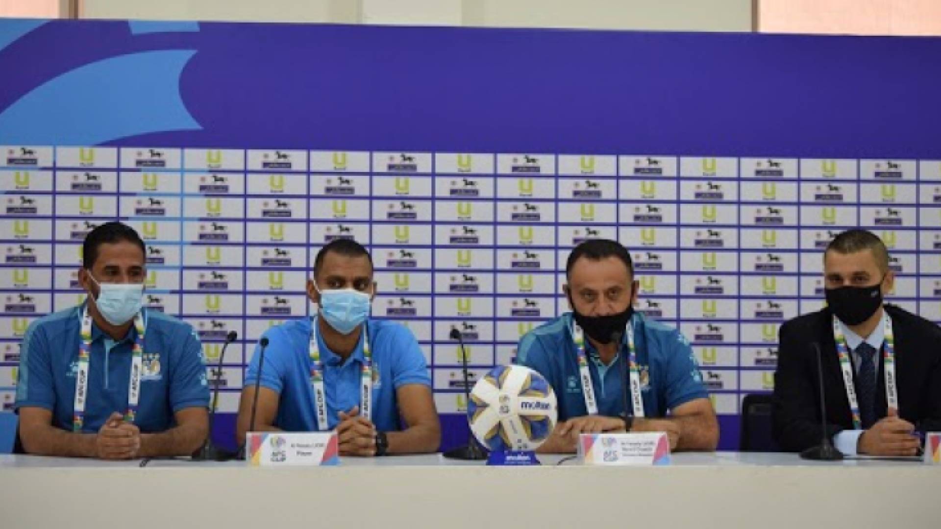 مؤتمر صحفي للكادر التدريبي لنادي الفيصلي