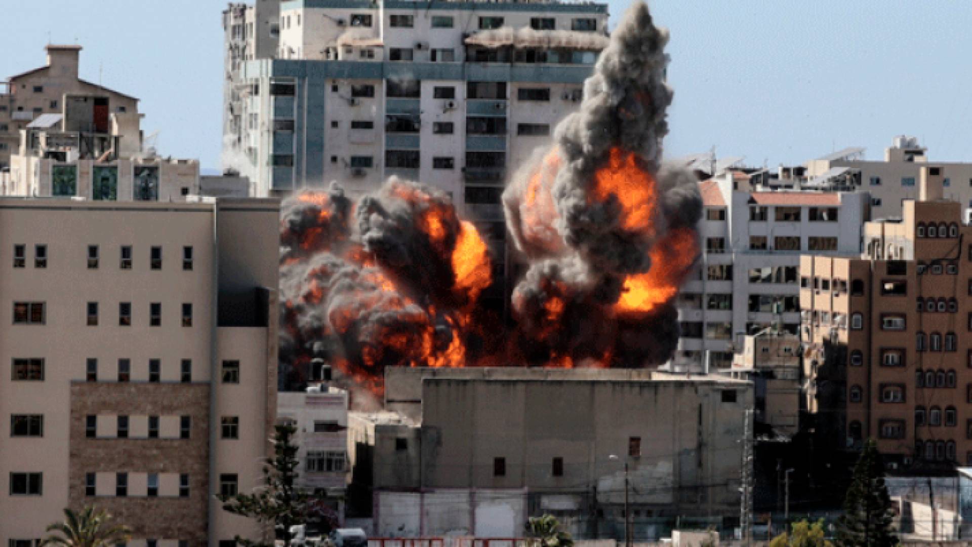 الصورة من قصف الاحتلال الإسرائيلي على غزة