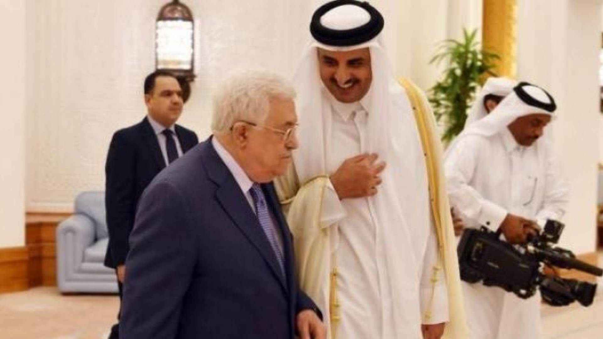 أمير قطر والرئيس الفلسطيني