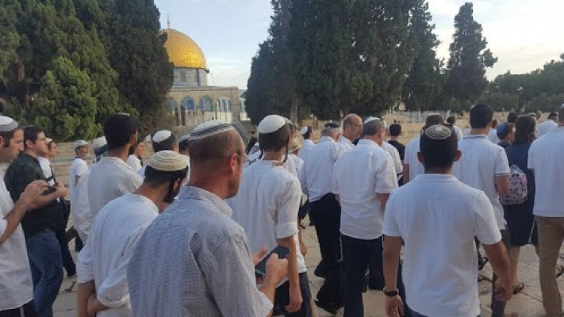 الأردن يدين اعتداء الاحتلال الاسرائيلي على موظفي إدارة أوقاف القدس