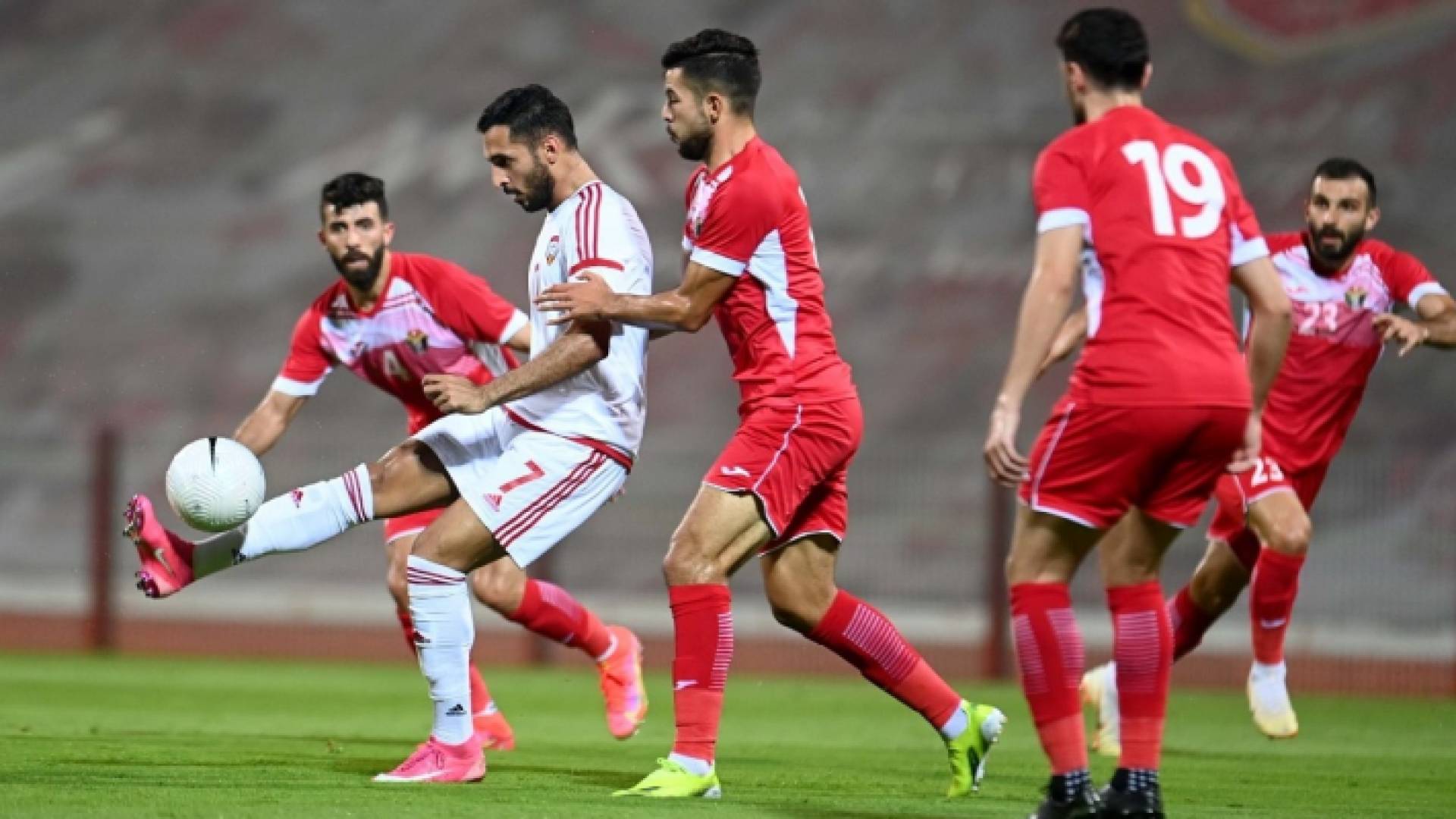 النشامى يخسر أمام نظيره الإماراتي بخمسة أهداف لهدف