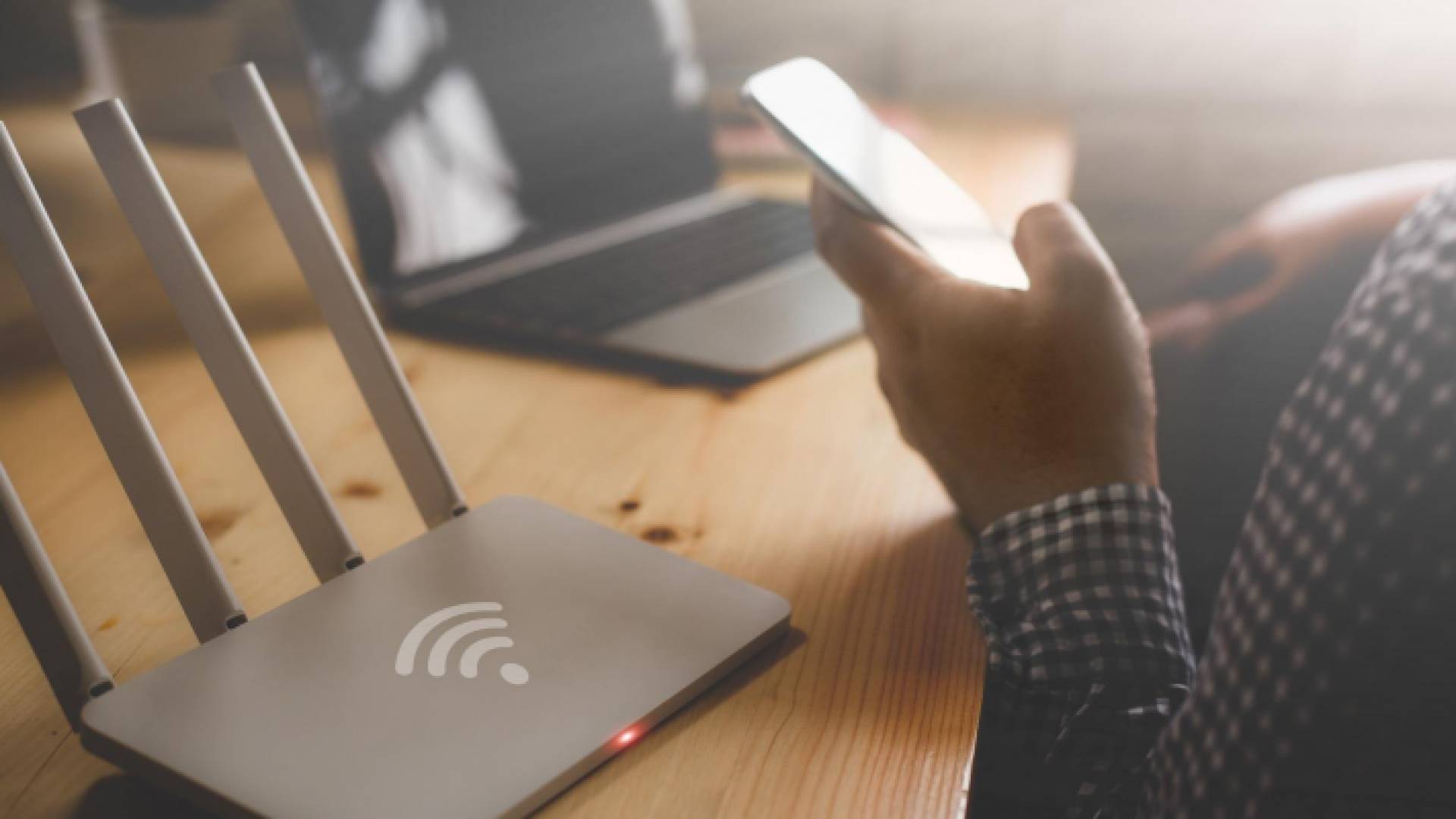 الإنترنت الثابت