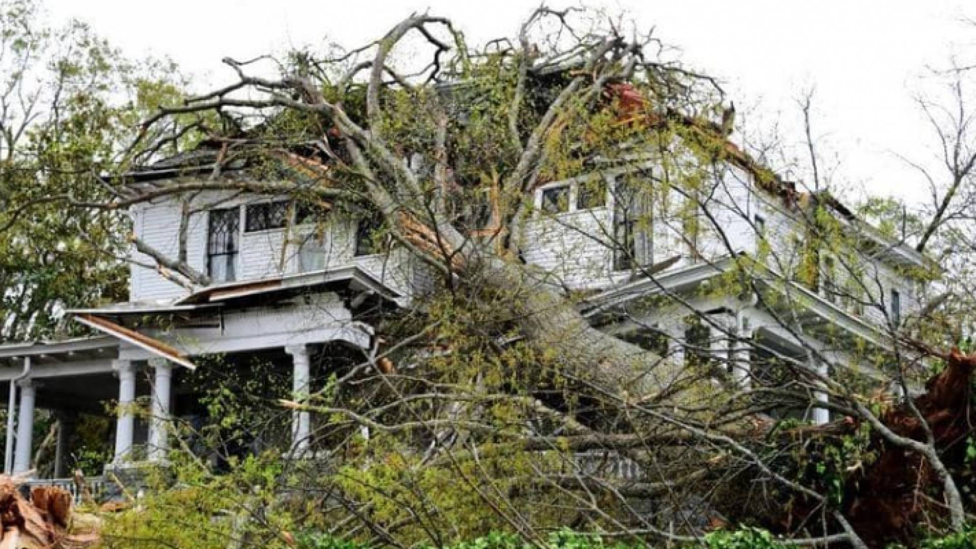 أميركا على موعد مع 20 عاصفة وغدارة بايدن تستعد