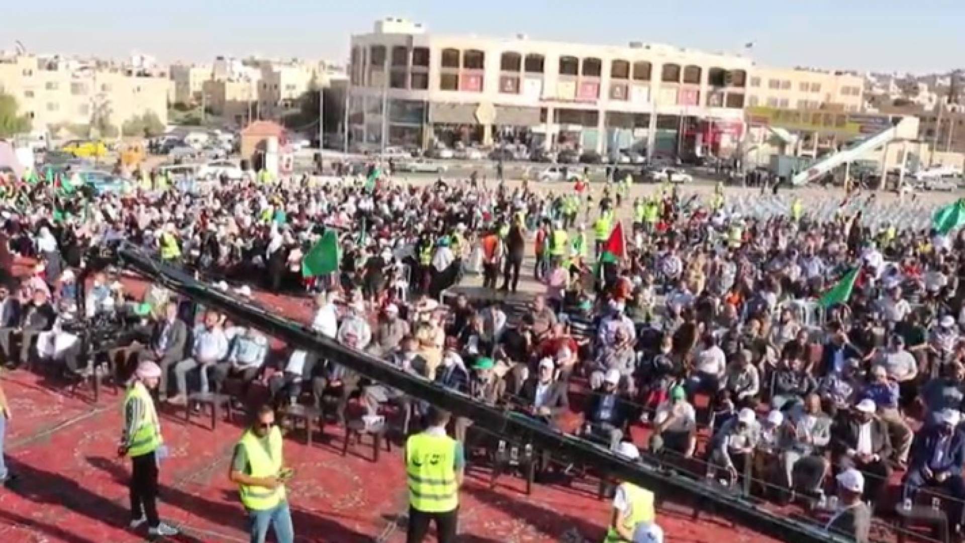 "القدس تنتصر" عنوان مهرجان تضامني حاشد في الزرقاء