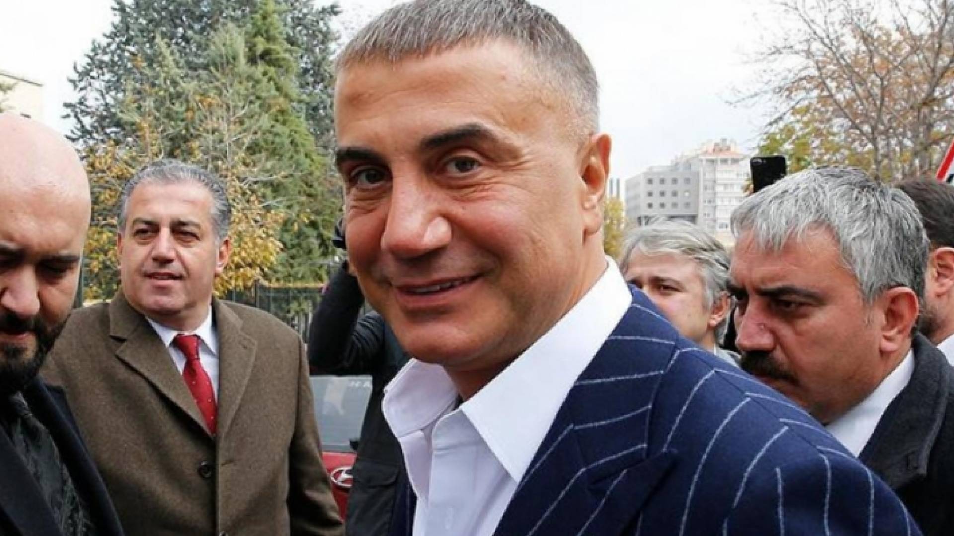 زعيم المافيا سادات بكر