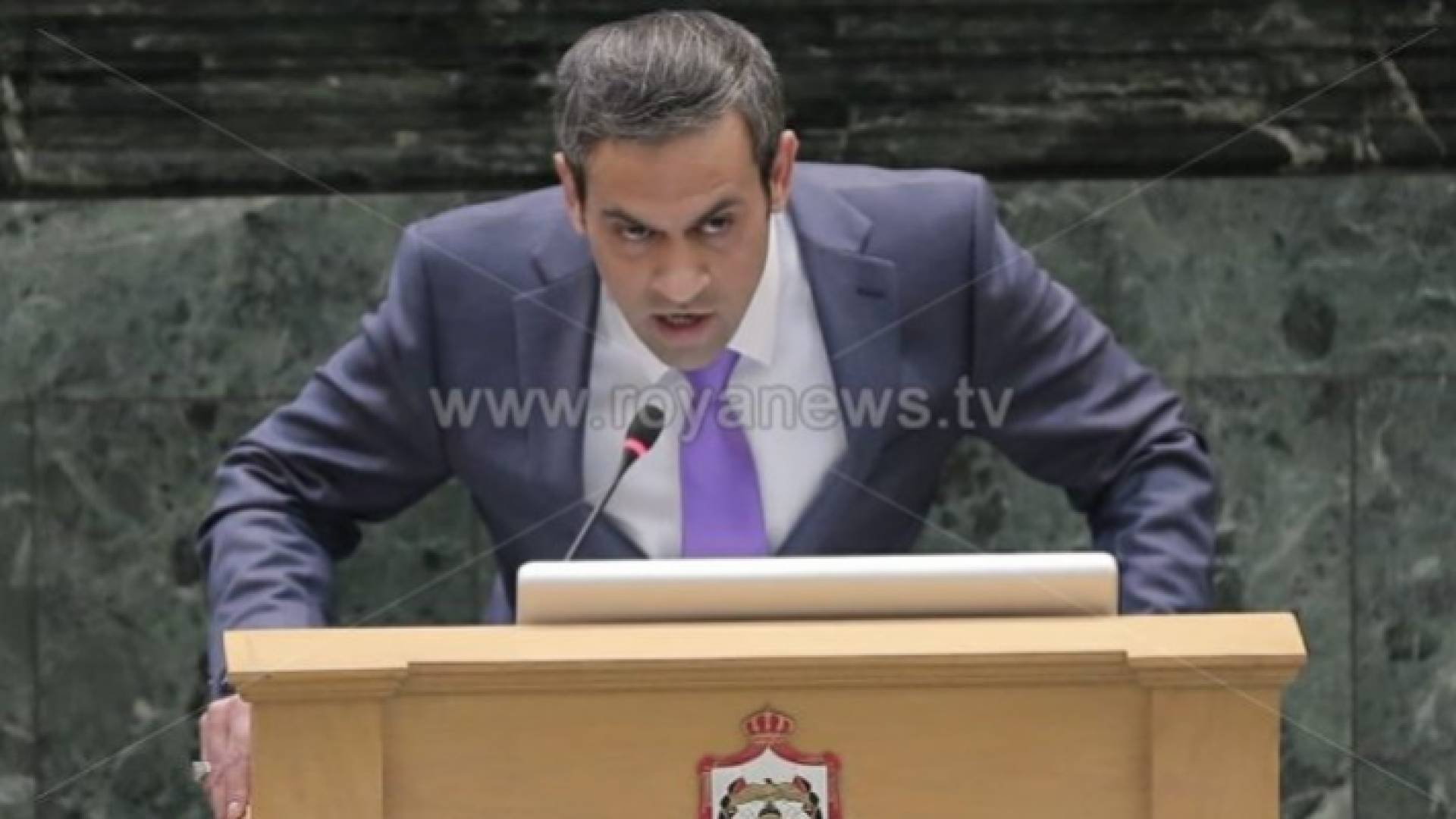 مجلس النواب يجمد عضوية النائب أسامة العجارمة عاما واحدا وقطع مخصصاته