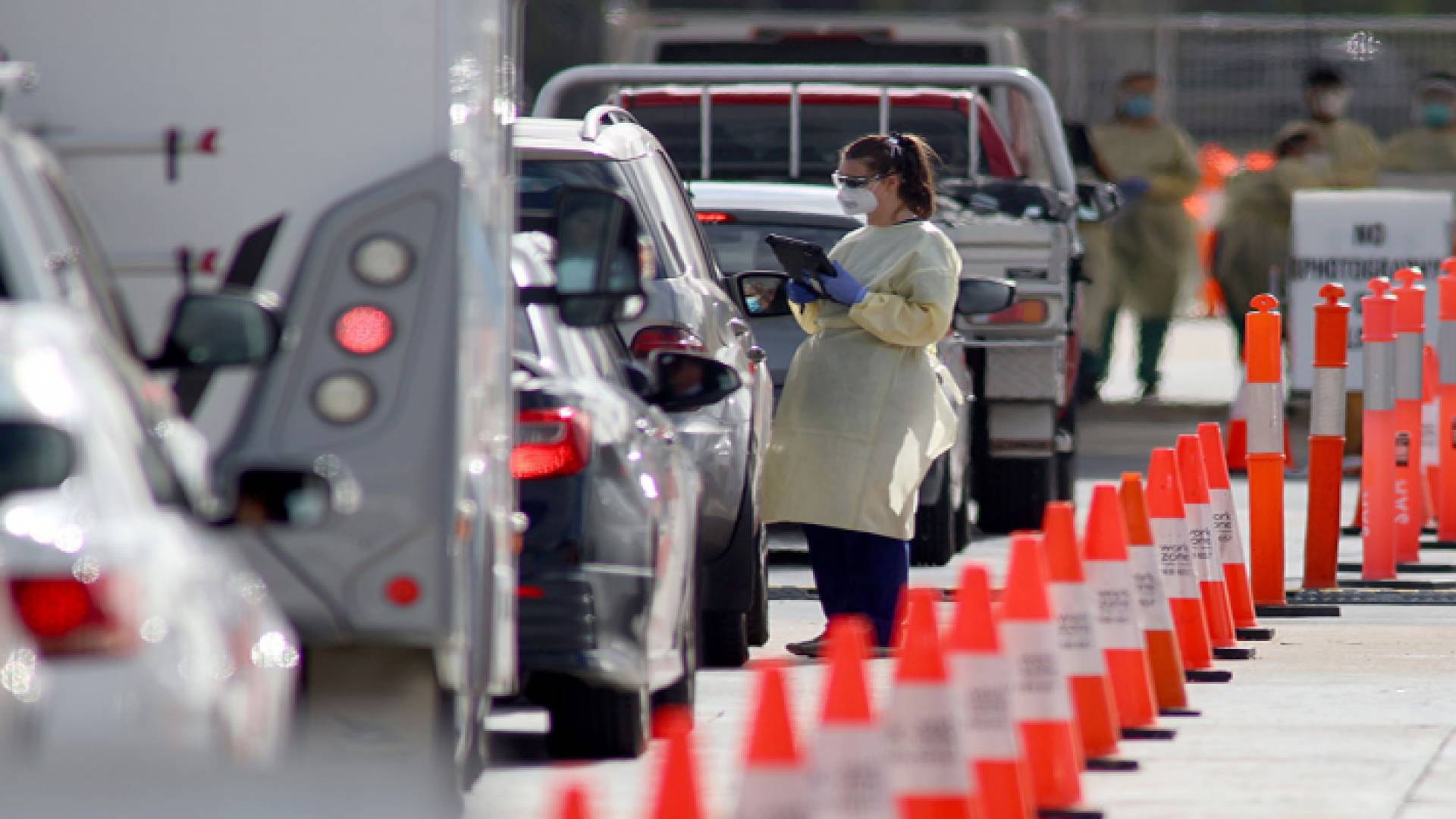 فرض إغلاق عام مفاجئ في ولاية فيكتوريا الأسترالية لمواجهة تفشي كورونا