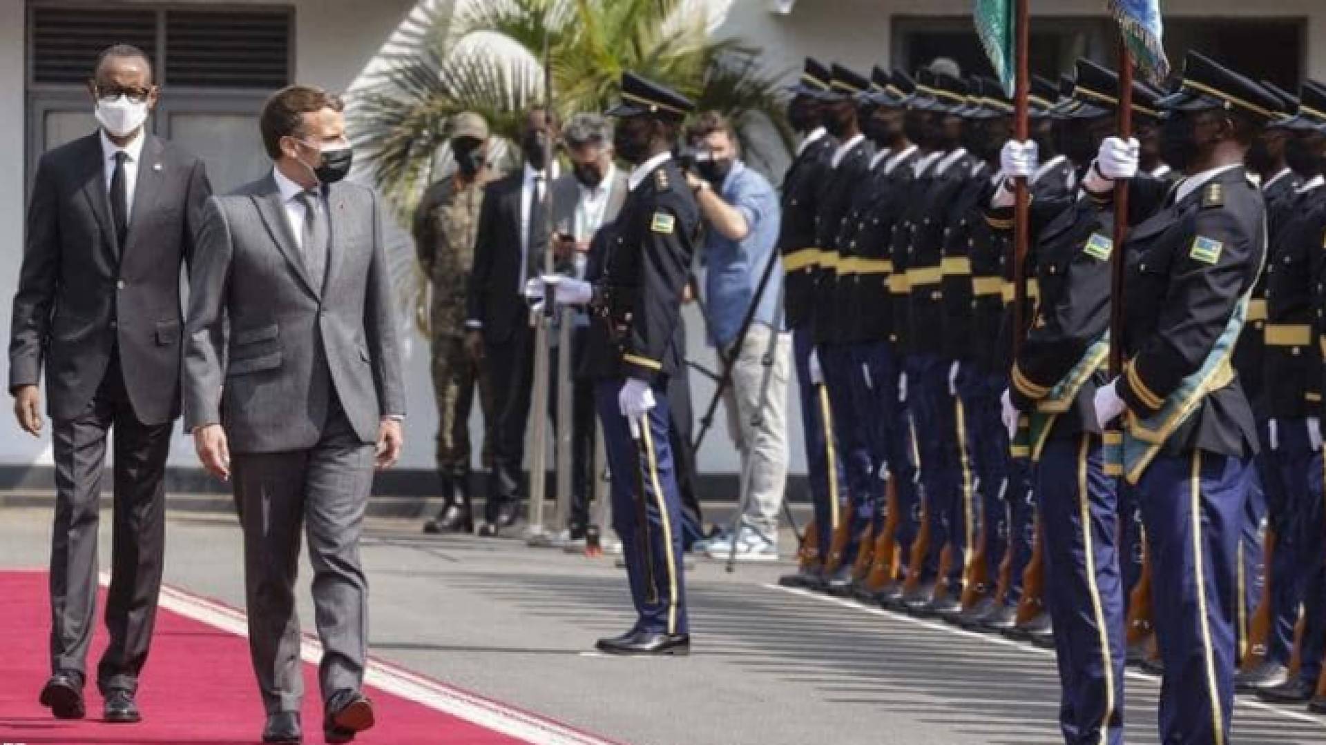 ماكرون يزور رواندا