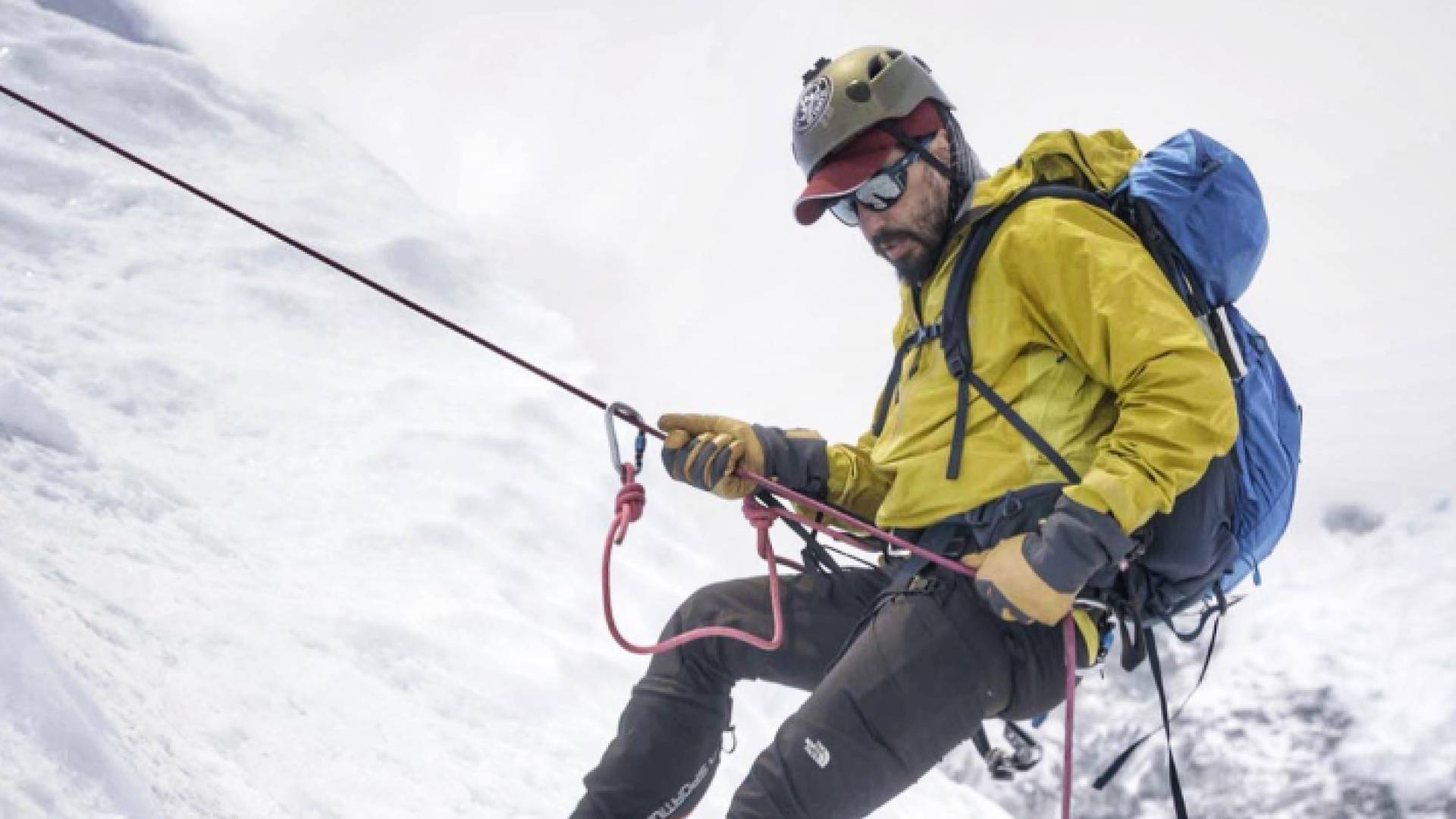 الرحال علاء الجنيدي