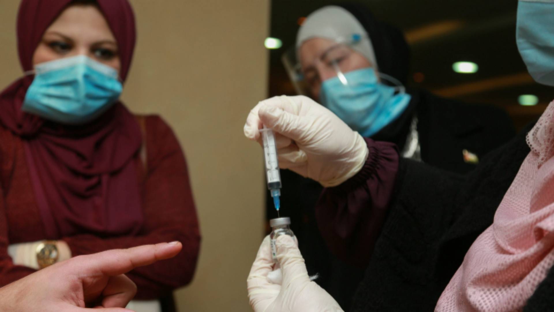 لقاح كورونا - ارشيفية