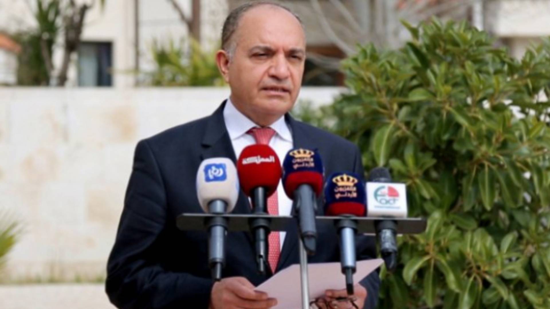 السفير أمجد العضايلة