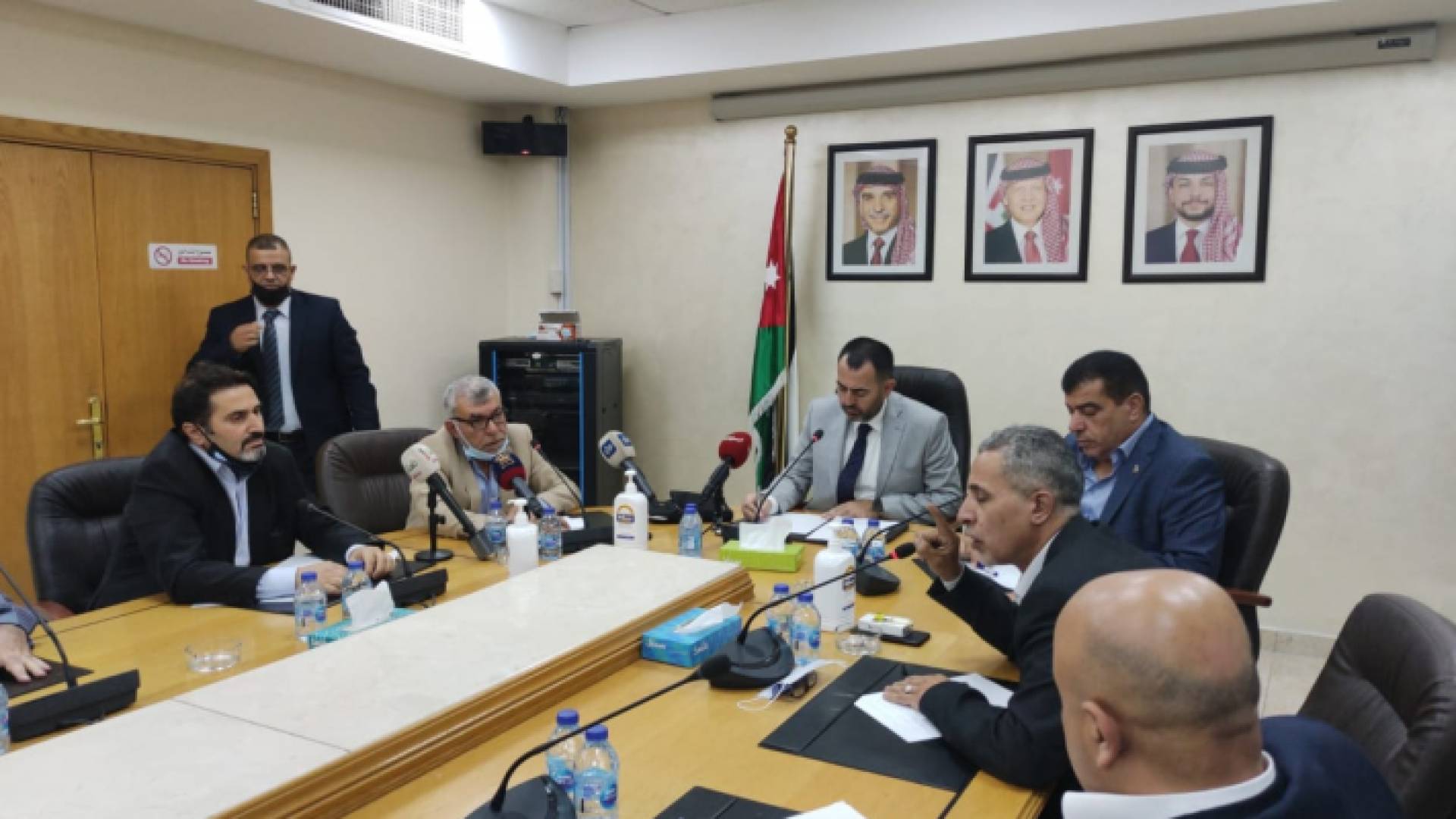 المهندسون طالبوا بتوفير المعلومات من شركة الكهرباء الوطنية