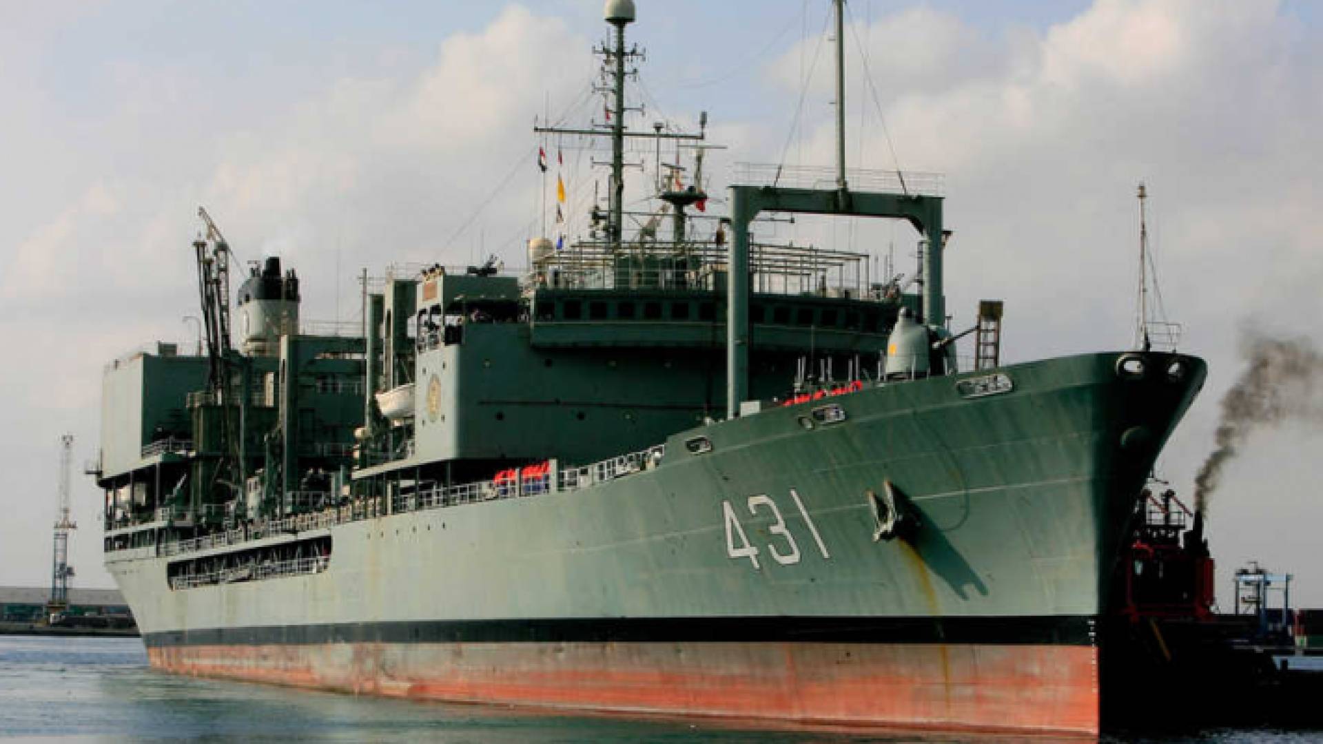 السفينة التي غرقت في خليج عمان