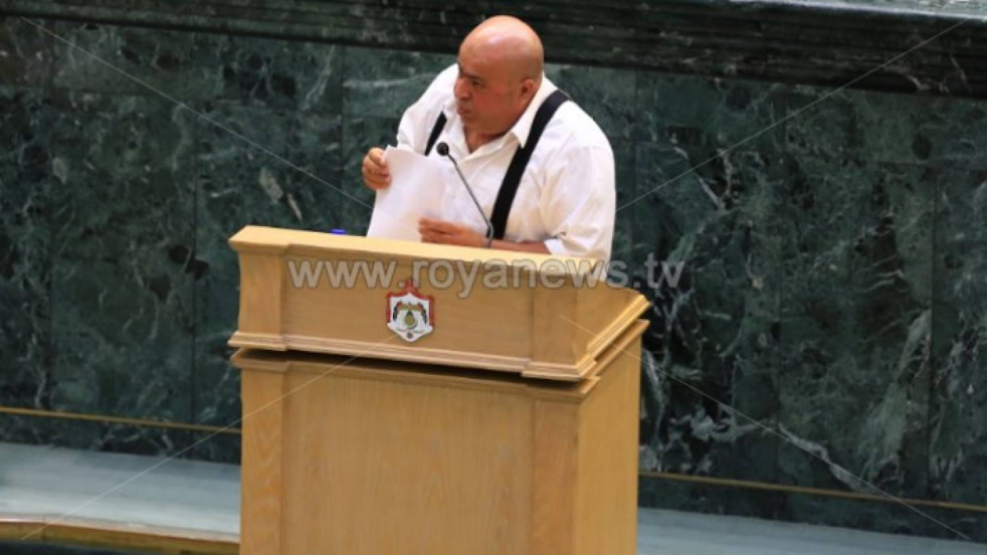 النائب خليل عطية