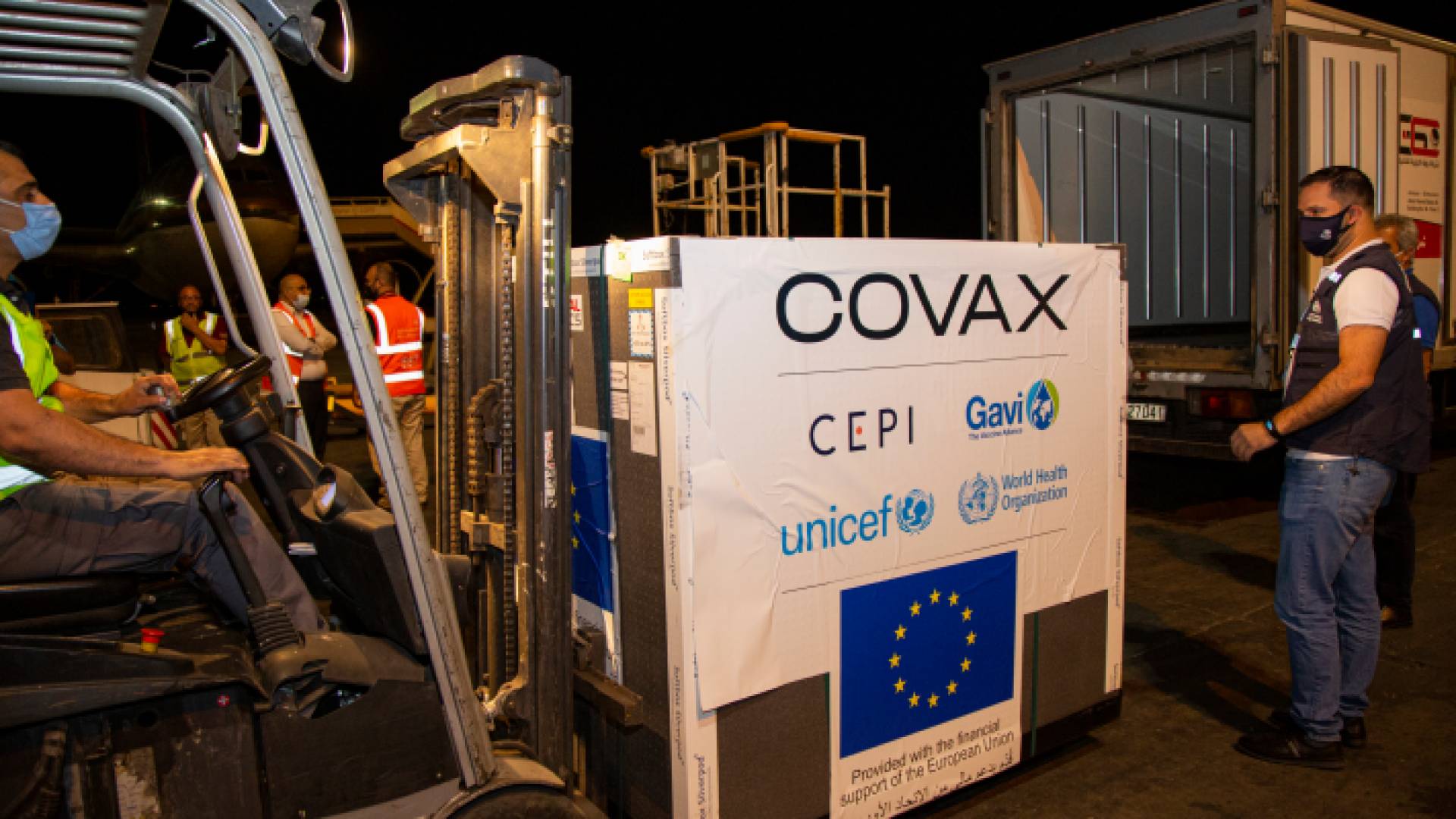 وصول 146.4 ألف جرعة من لقاح أسترازينيكا إلى الأردن