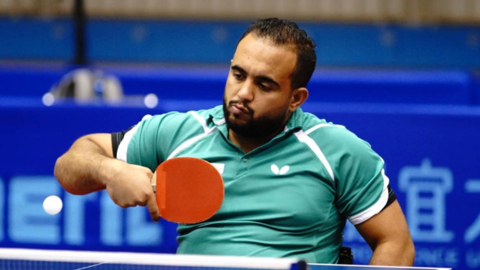 نجم المنتخب البارالمبي لكرة الطاولة اسامة ابو جامع