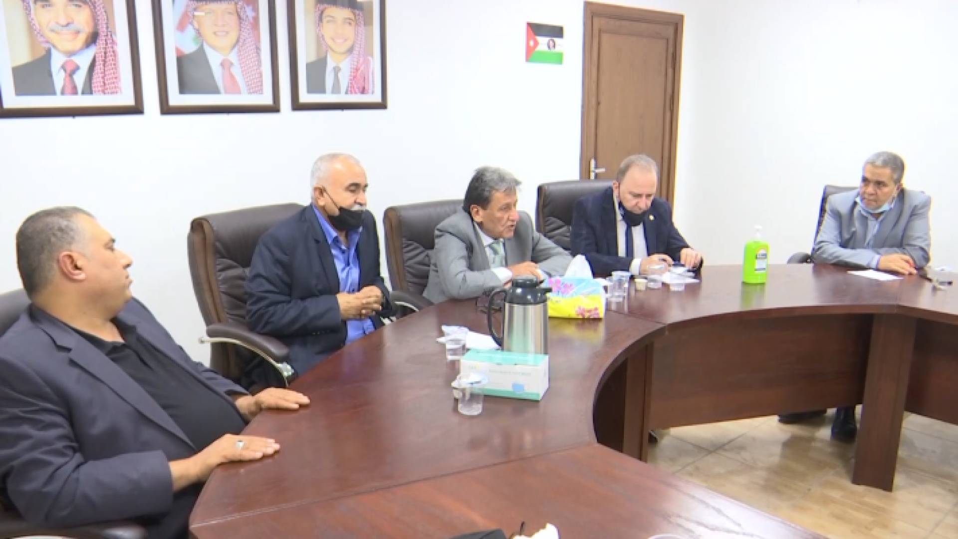 وزير النقل وجيه عزايزة