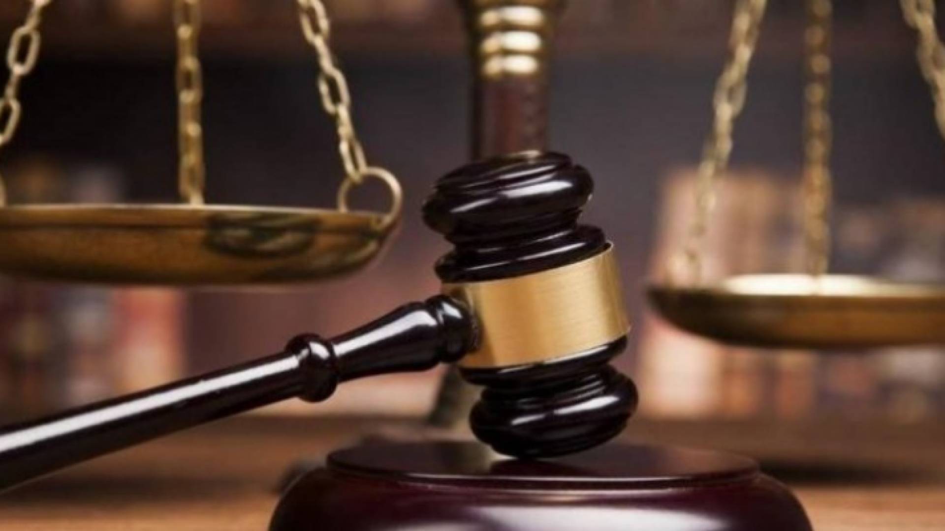 مطرقة - تعبيرية