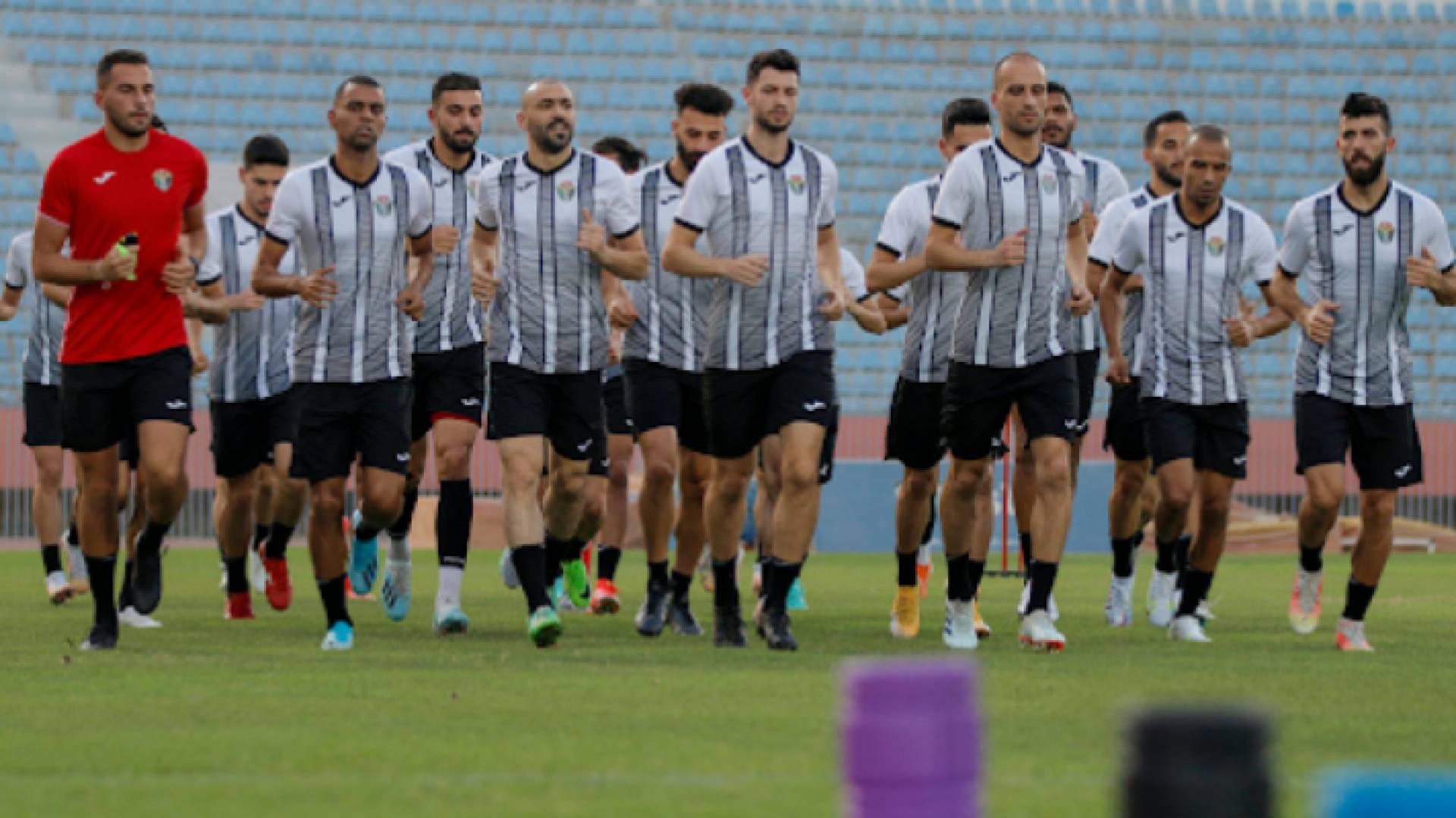 المنتخب الوطني لكرة القدم - أرشيفية