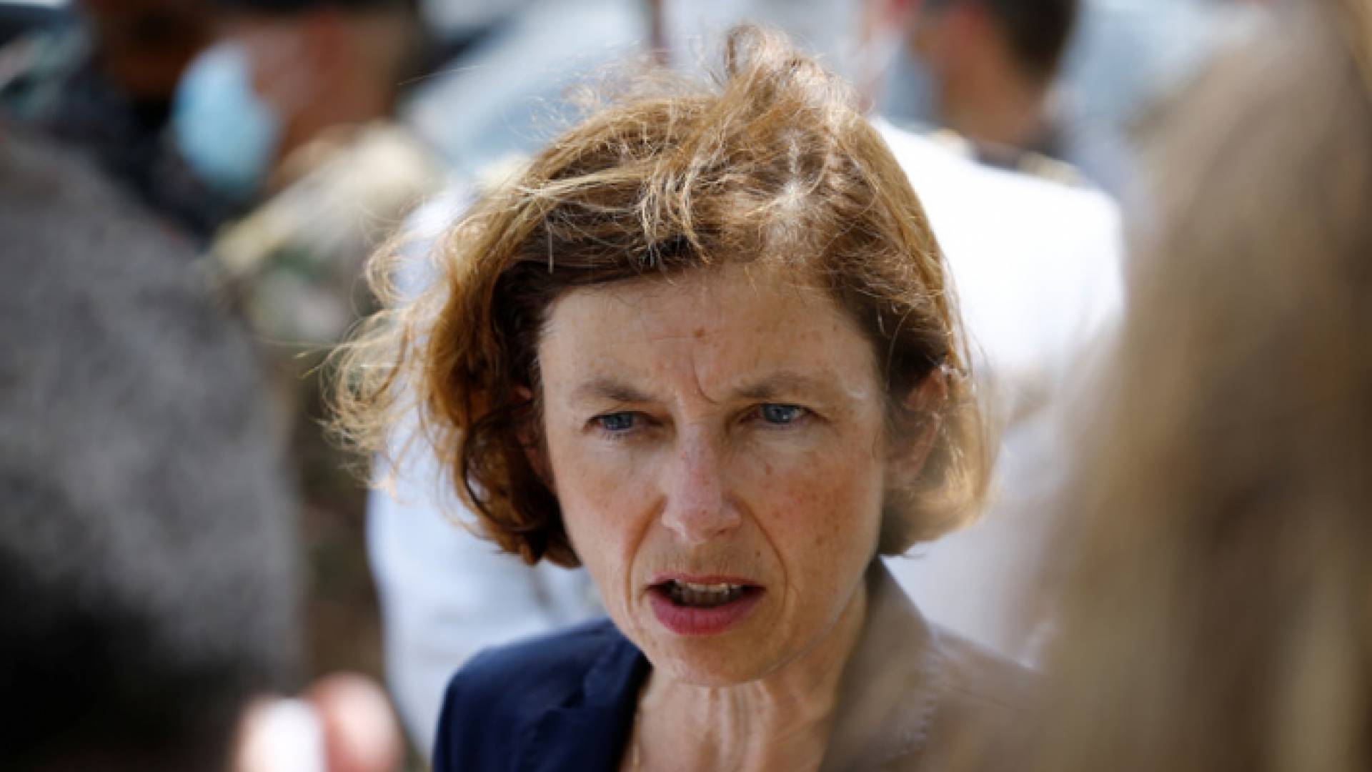 وزيرة القوات المسلحة الفرنسية فلورانس بارلي