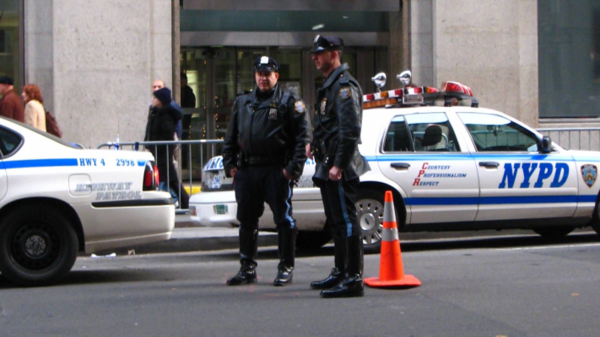 شرطيان أمريكيان - أرشيفية