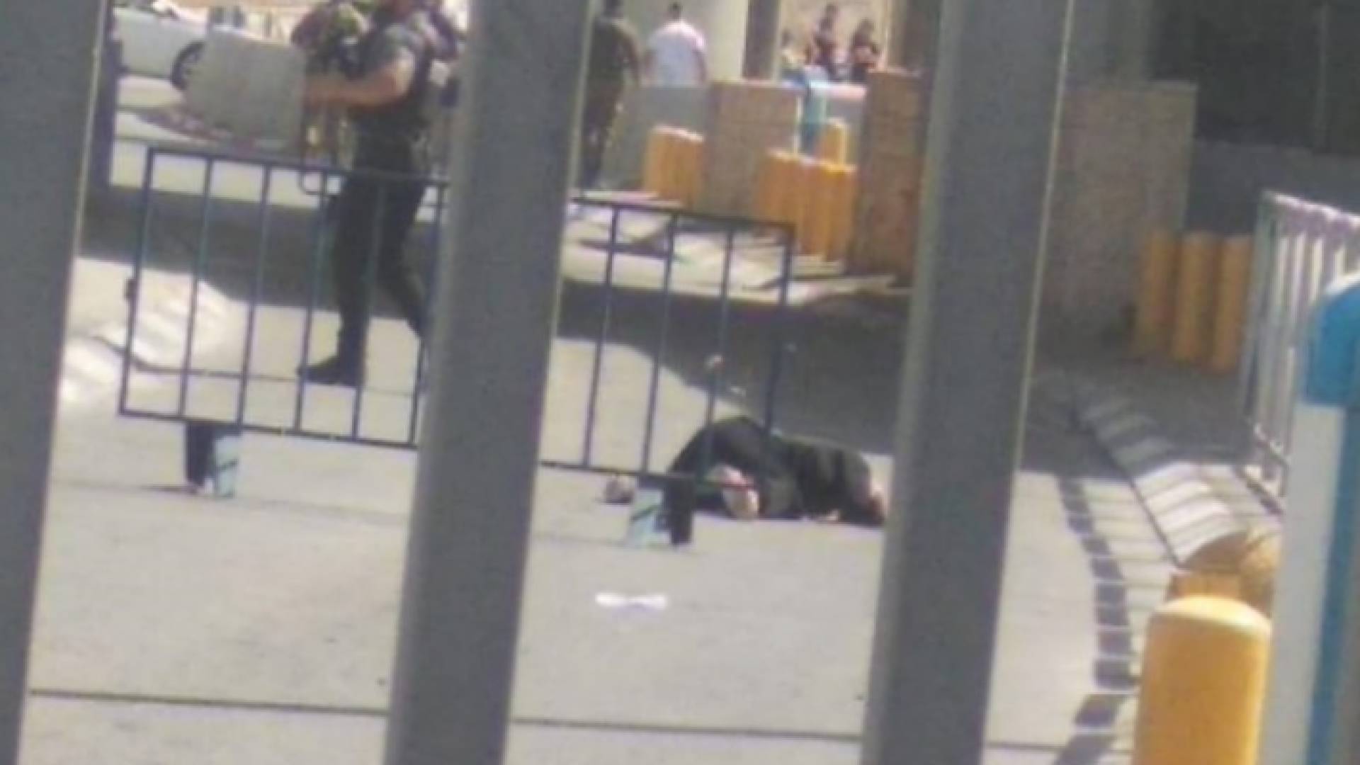 إطلاق النار على سيدة فلسطينية قرب حاجز قلنديا