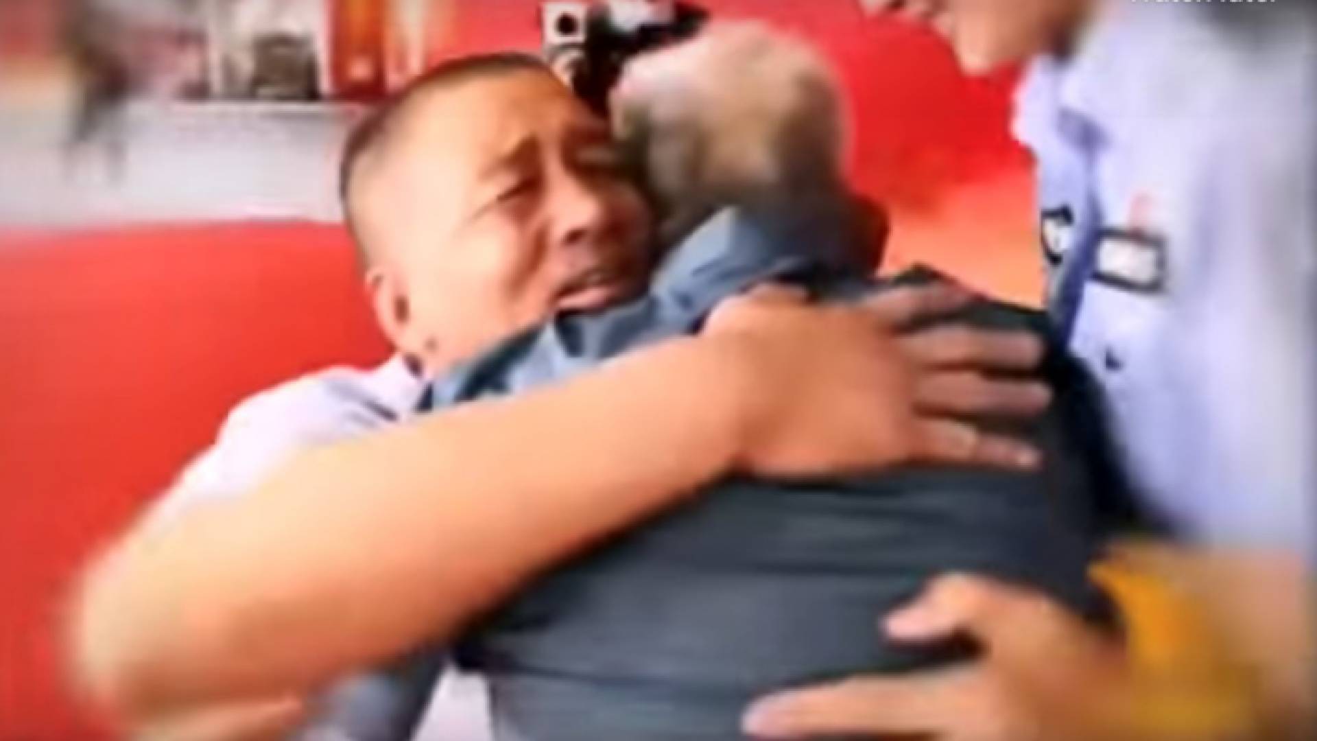 خلال لقاء الأب وابنه