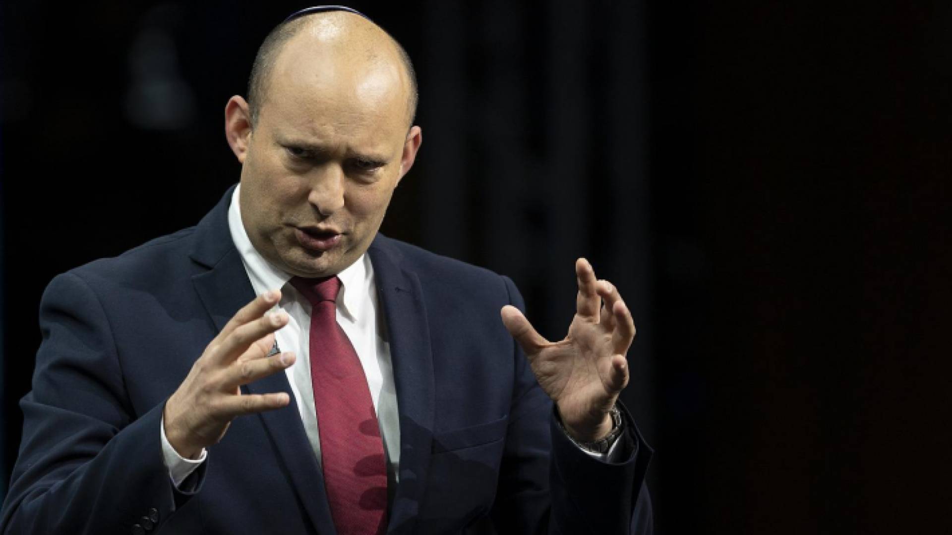 نفتالي بينيت