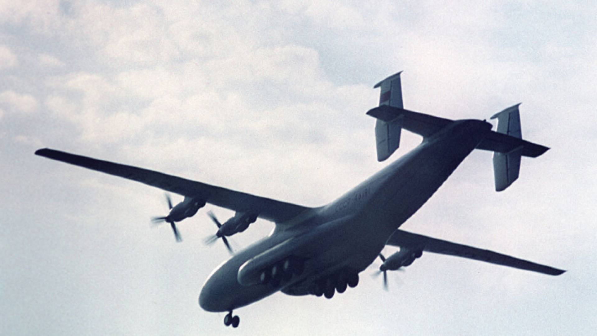 الصين تختبر طائرة كبيرة بدون طيار