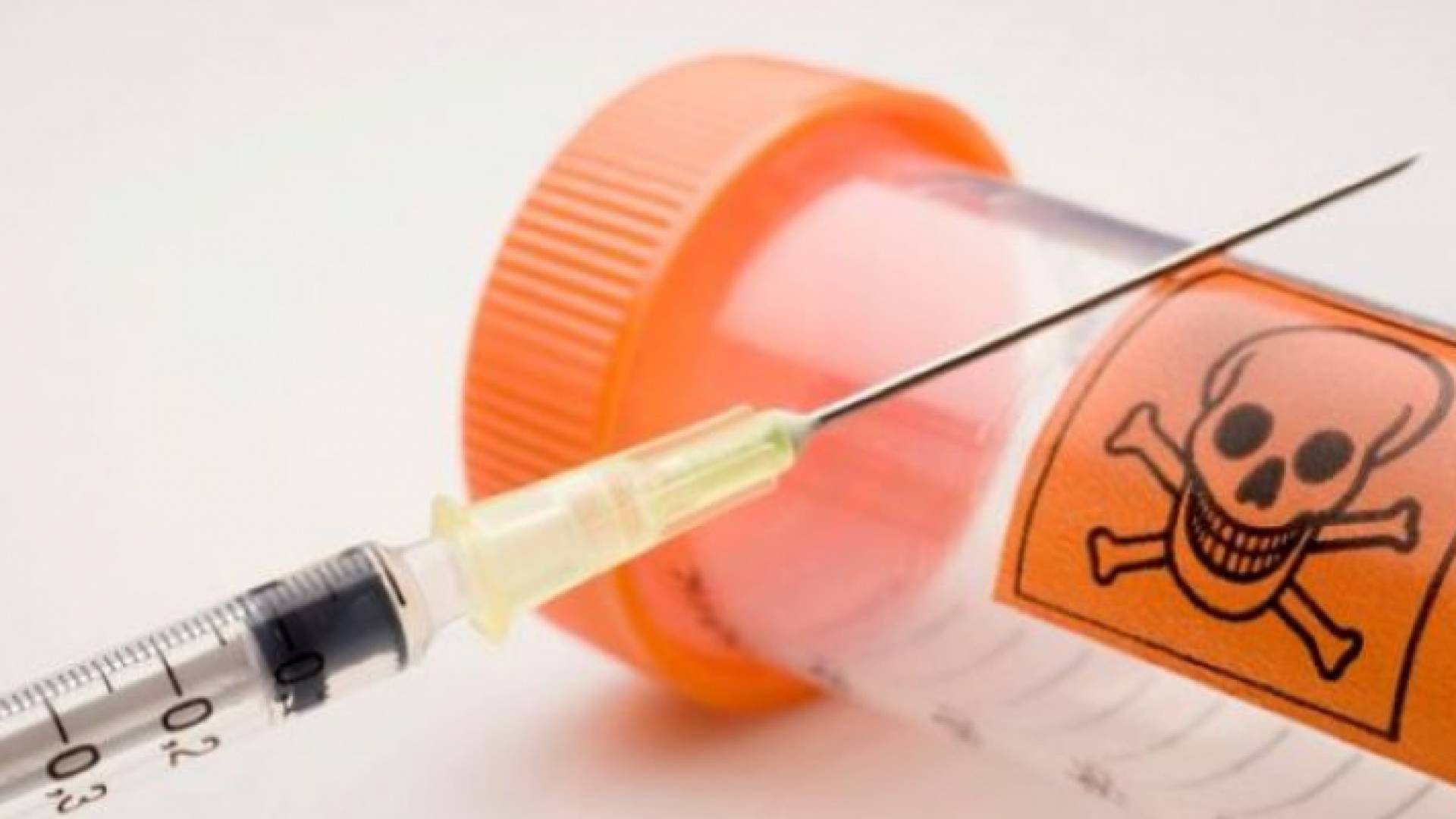 حكم رادع بحق أشخاص قتلوا فتاة بـ"حقنة هواء"