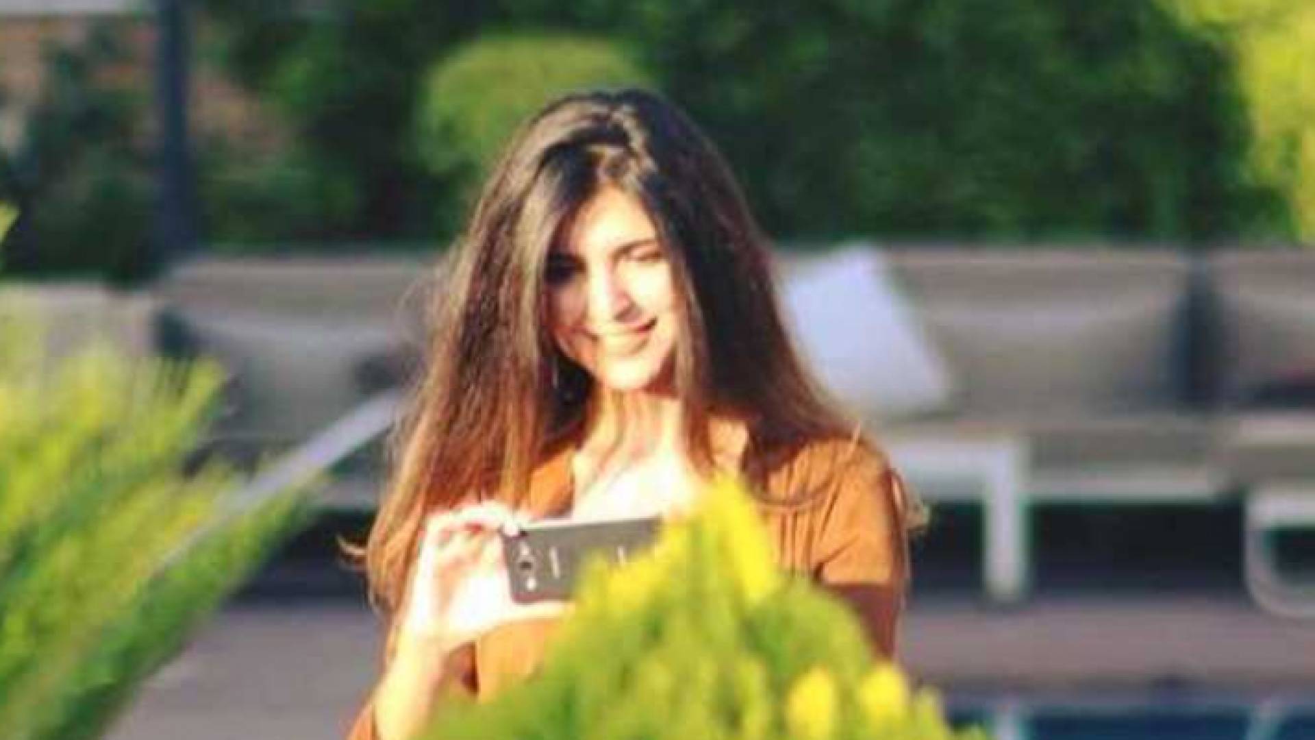 قتلت الناشطة شيلان دارا ووالديها في منزلهم بوسط بغداد