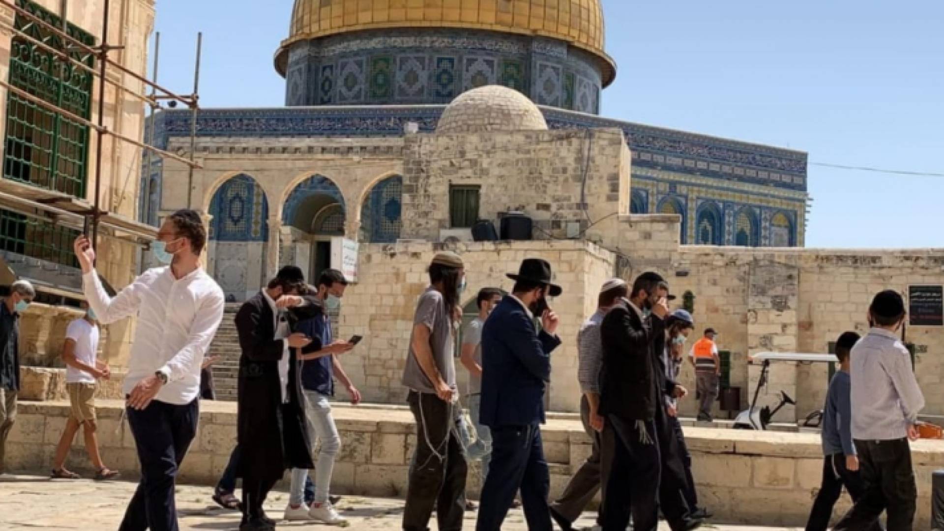 جانب من اقتحام الأقصى