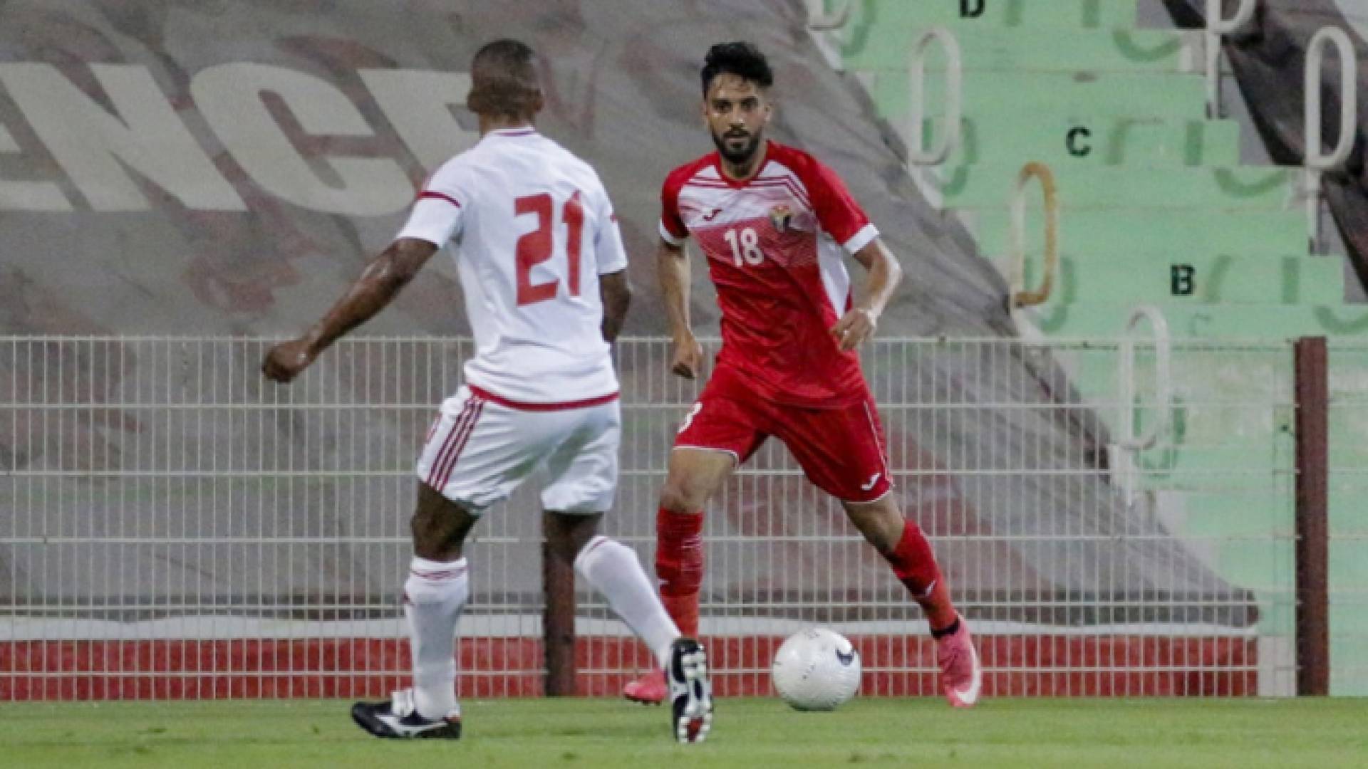 الأردنيون يترقبون مباراة النشامى أمام أستراليا