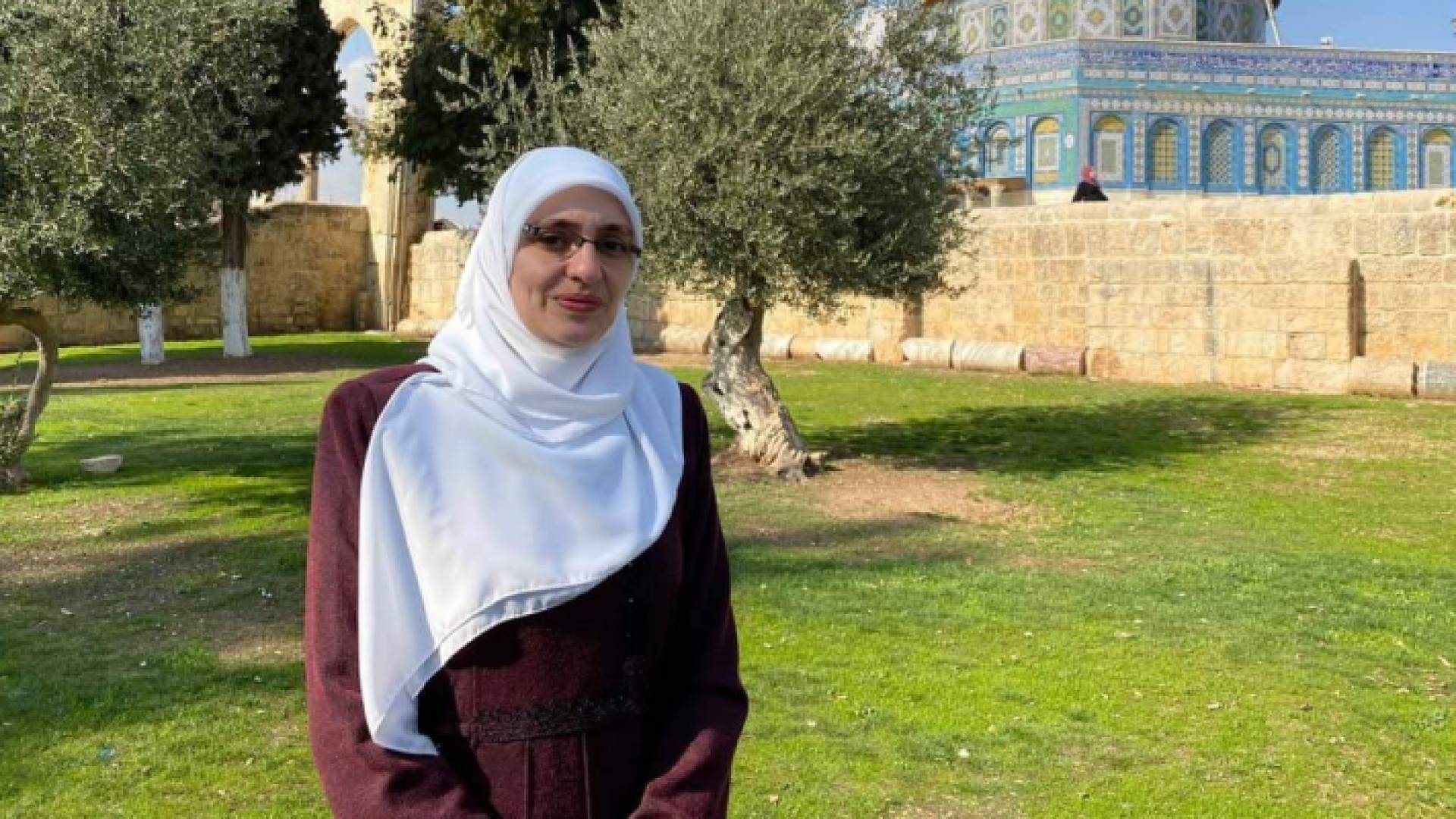 المقدسية هنادي الحلواني