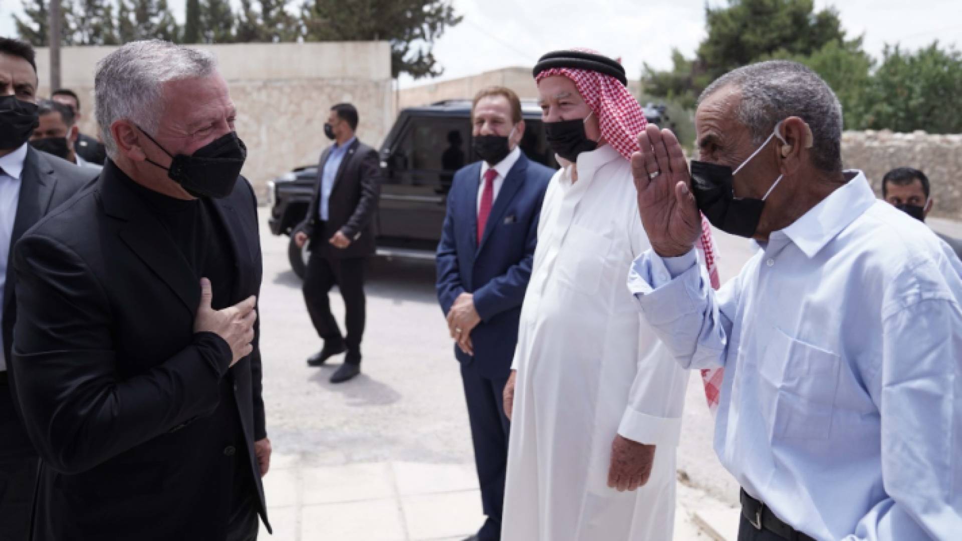 الملك في زيارته إلى لواء الكورة