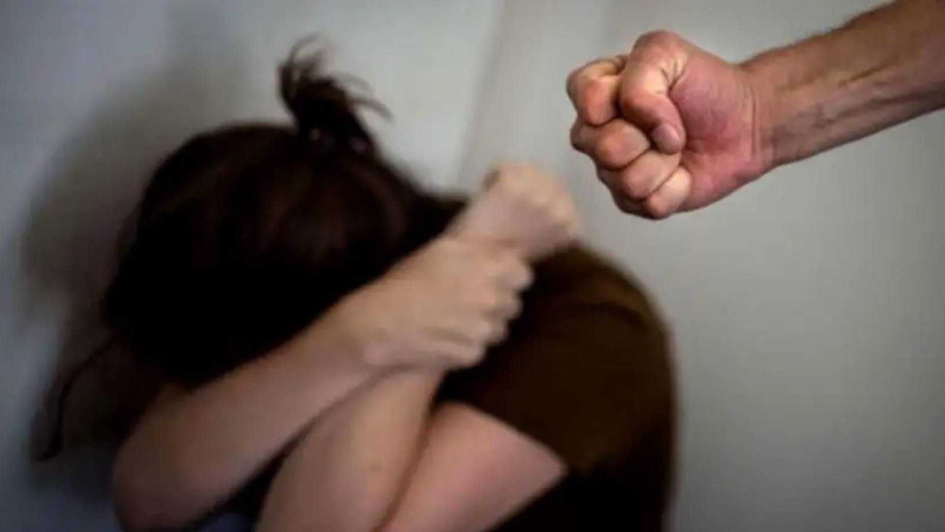 الأجهزة الأمنية ألقت القبض على أب قتل ابنته "ضربا مبرحا" حتى الموت لتدني علاماتها الجامعية