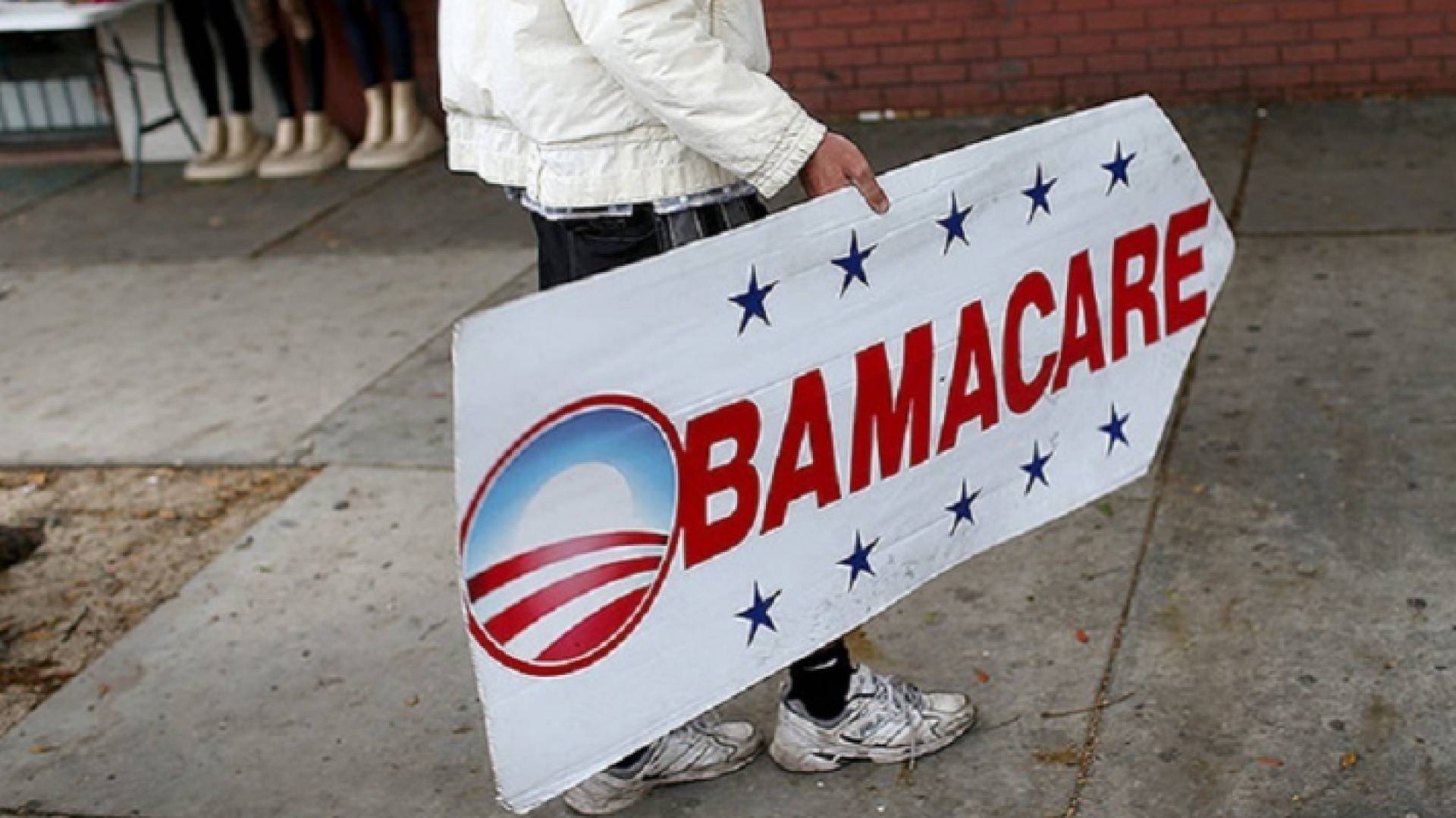 قانون الرعاية معقولة الكلفة والمعروف باسم "أوباماكير"