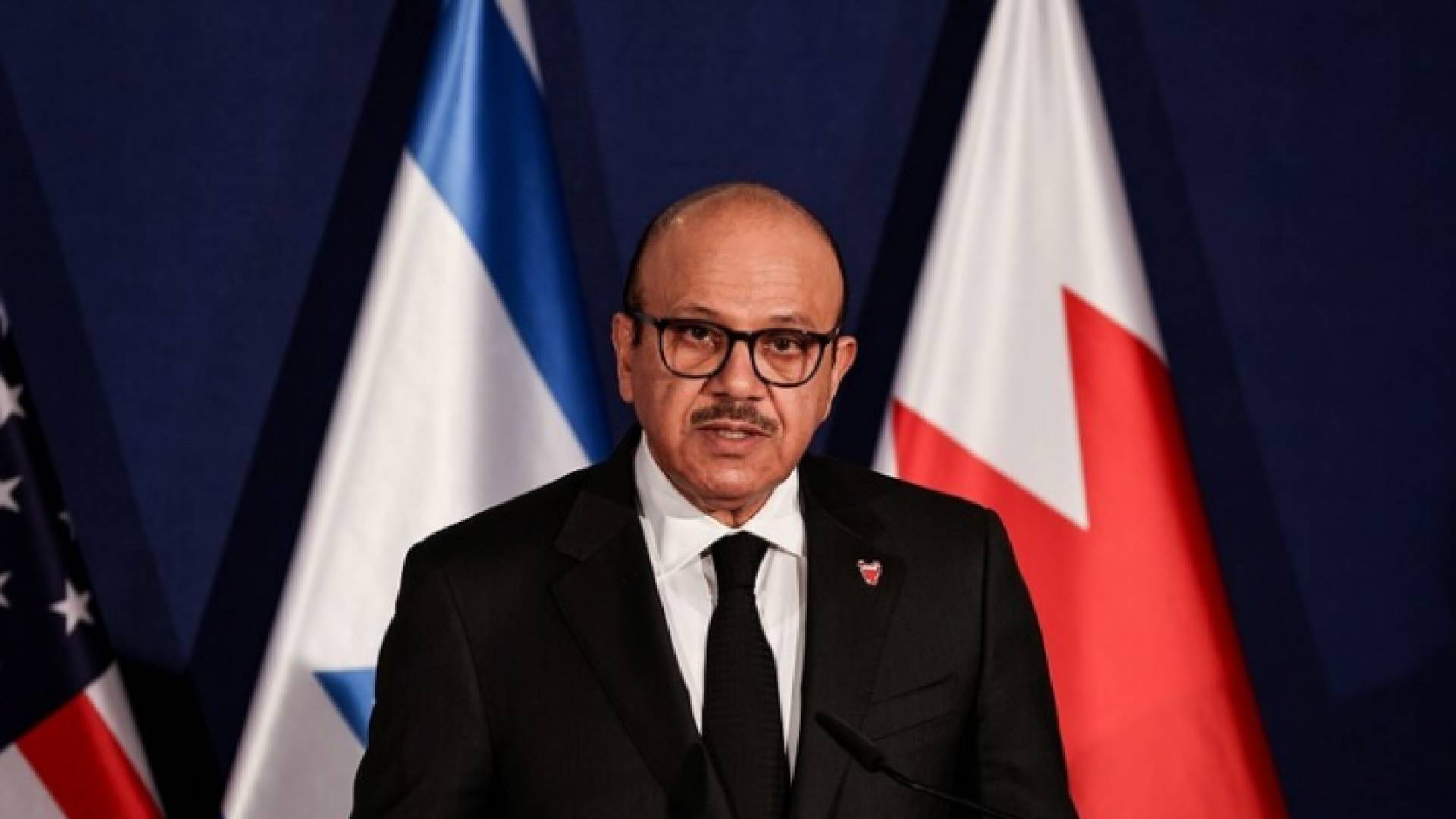 وزير الخارجية البحريني عبد اللطيف الزياني