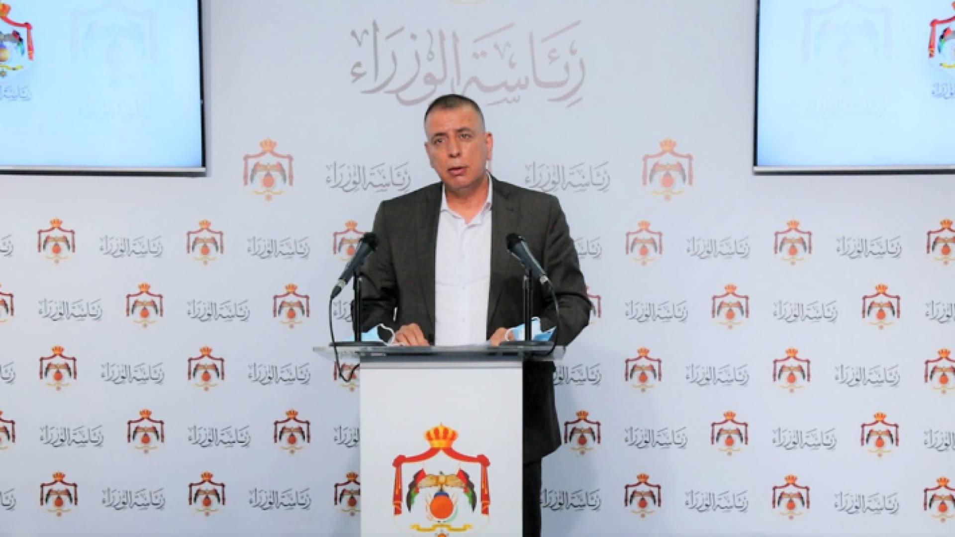 وزير الداخلية مازن الفراية