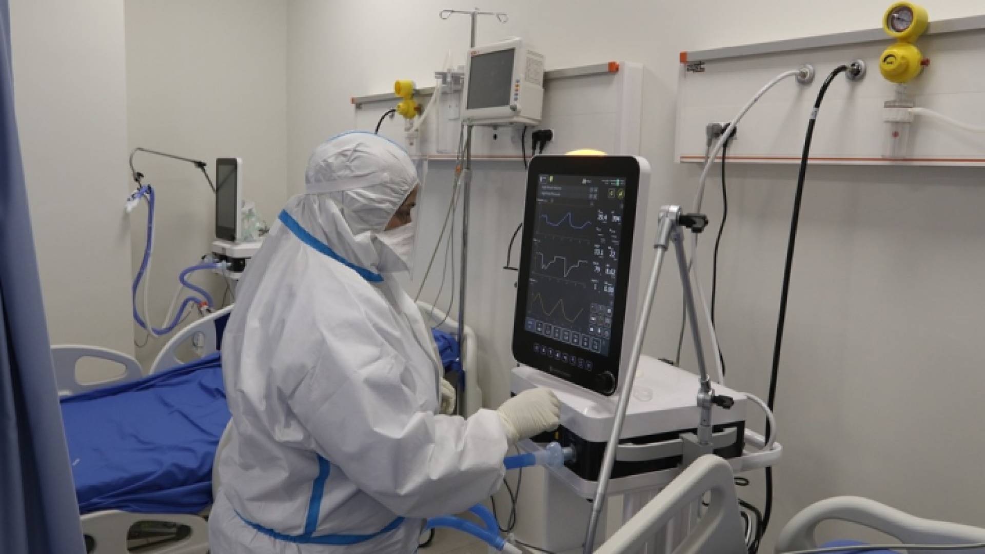 من داخل أحد المستشفيات في فلسطين