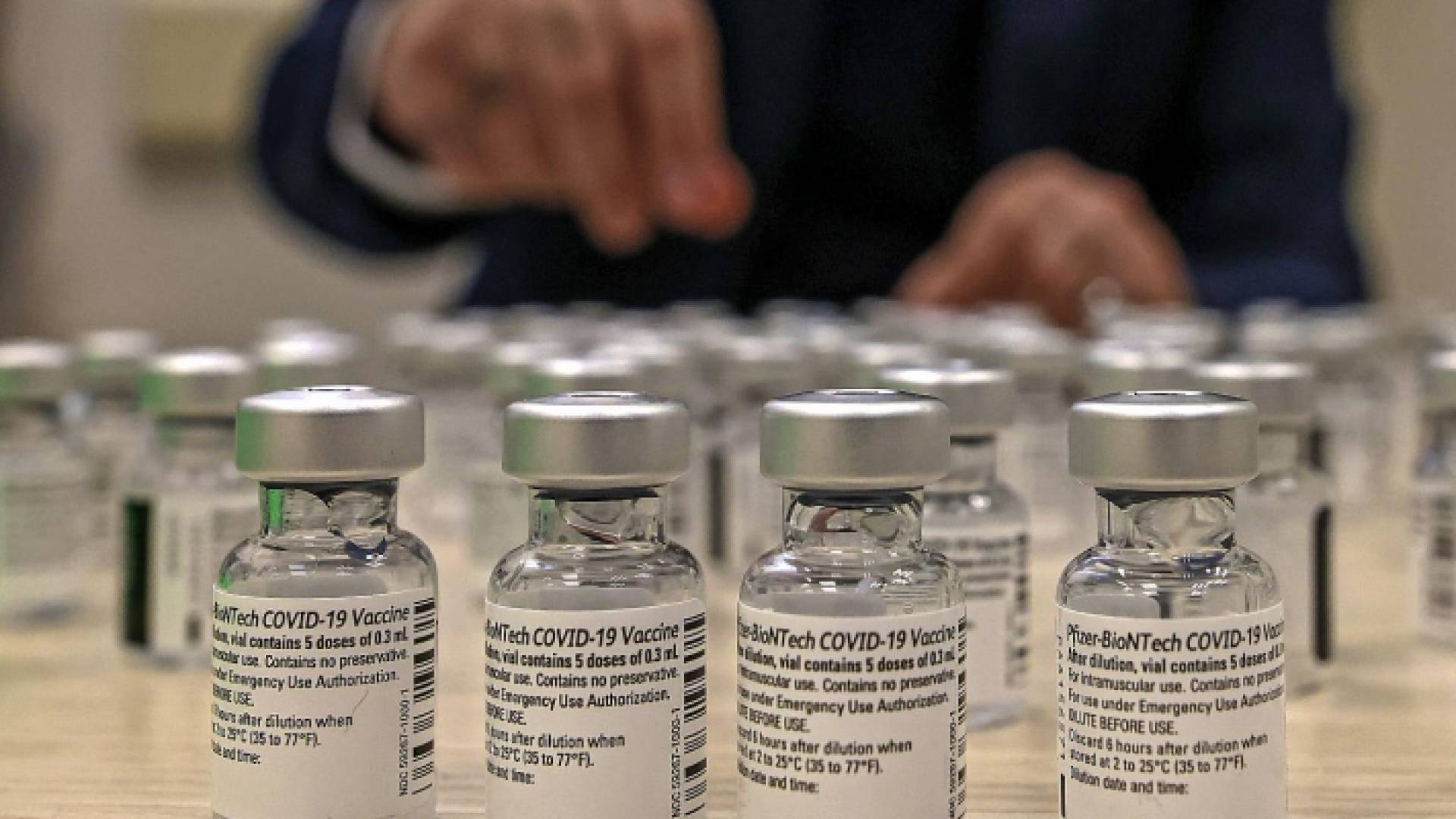 لقاحات مضادة لفيروس كورونا