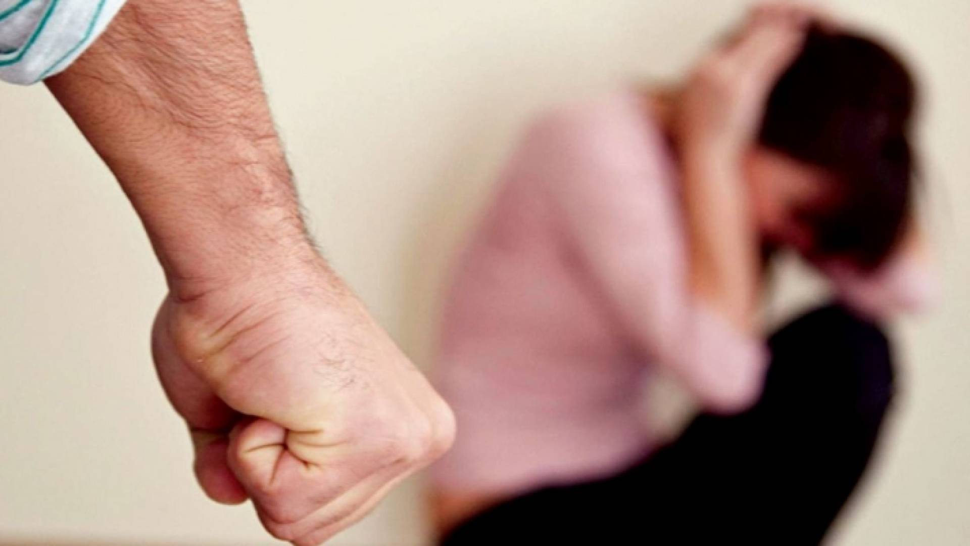 الأب القاتل واصل ضرب ابنته حتى لفظت أنفاسها الأخيرة